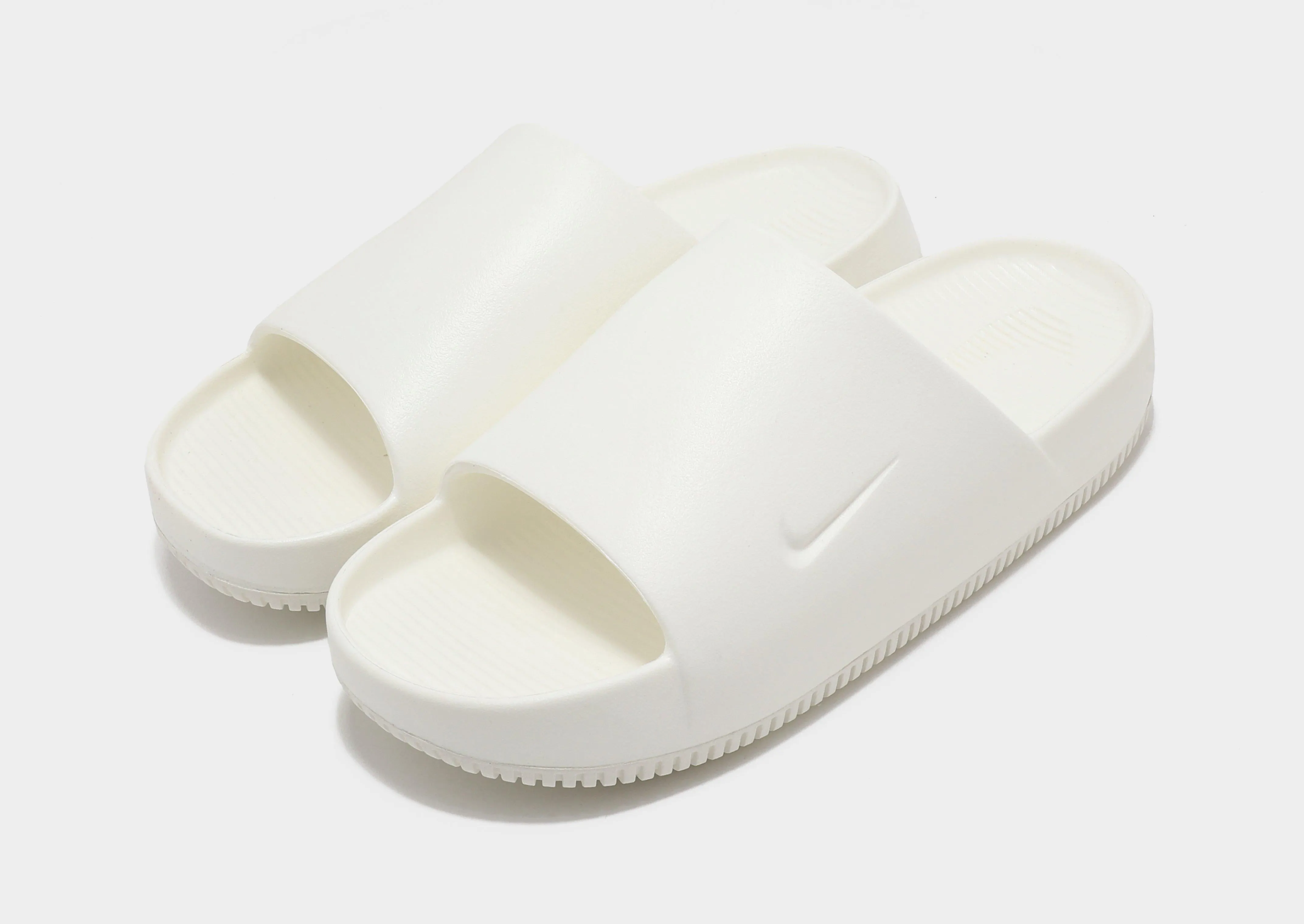 Relaxed Look Travel Friendly Calm Slides