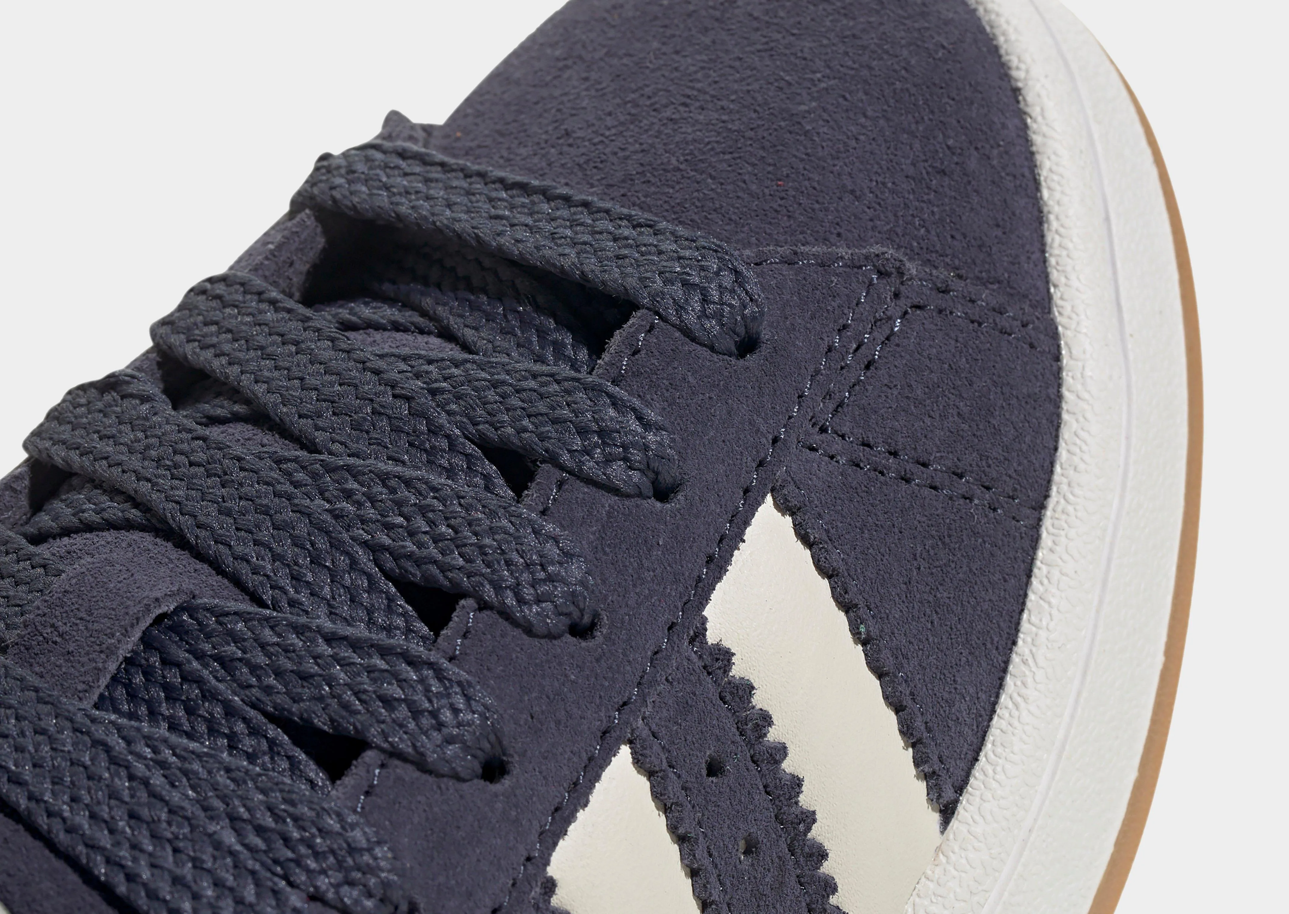 Campus 00s Junior's Lace Up Style