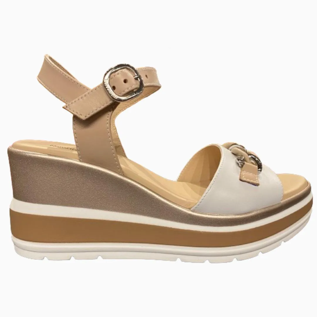 Fashionable Ventilated Mesh Sunny Walks E410530D