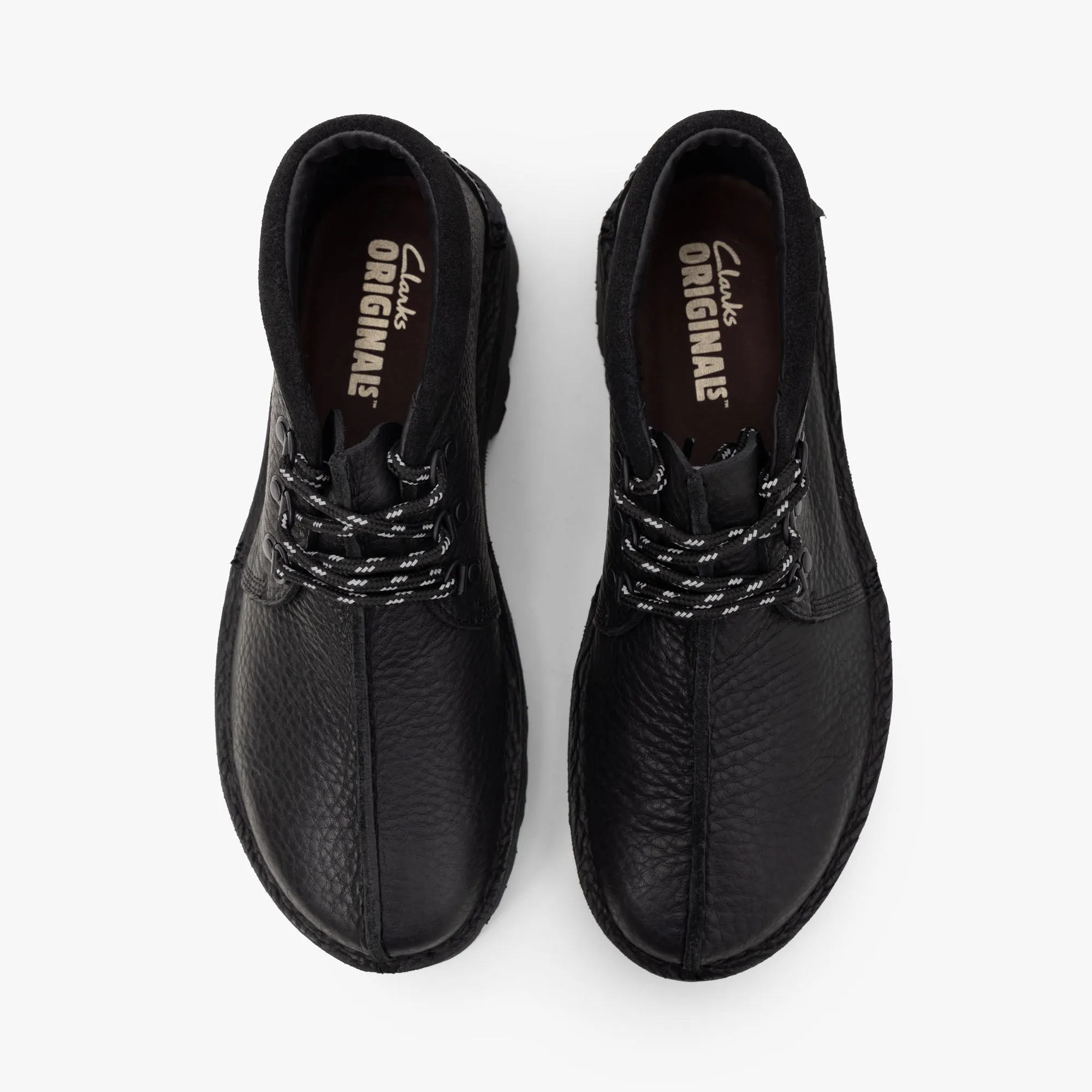 Adventure Gear heart health Clarks Originals Desert Trek XL / Black Leather