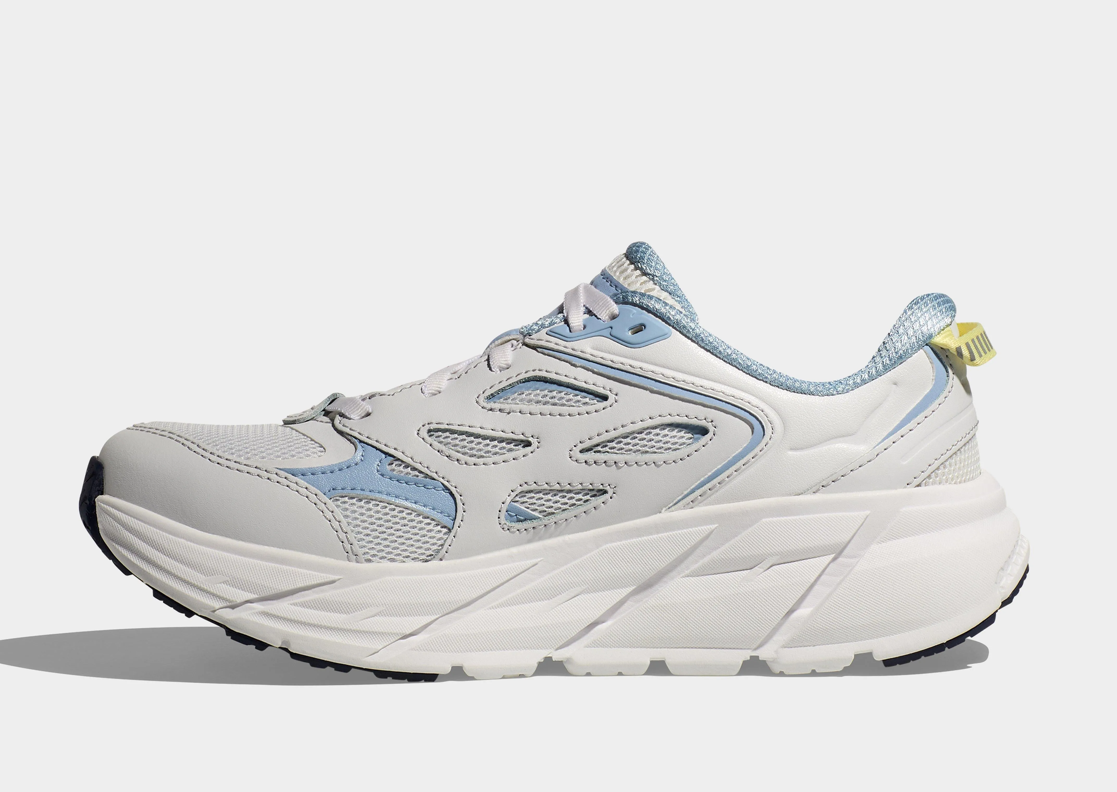 snowy - day shoes running in a glacier area shoes Clifton L Athletics Women's
