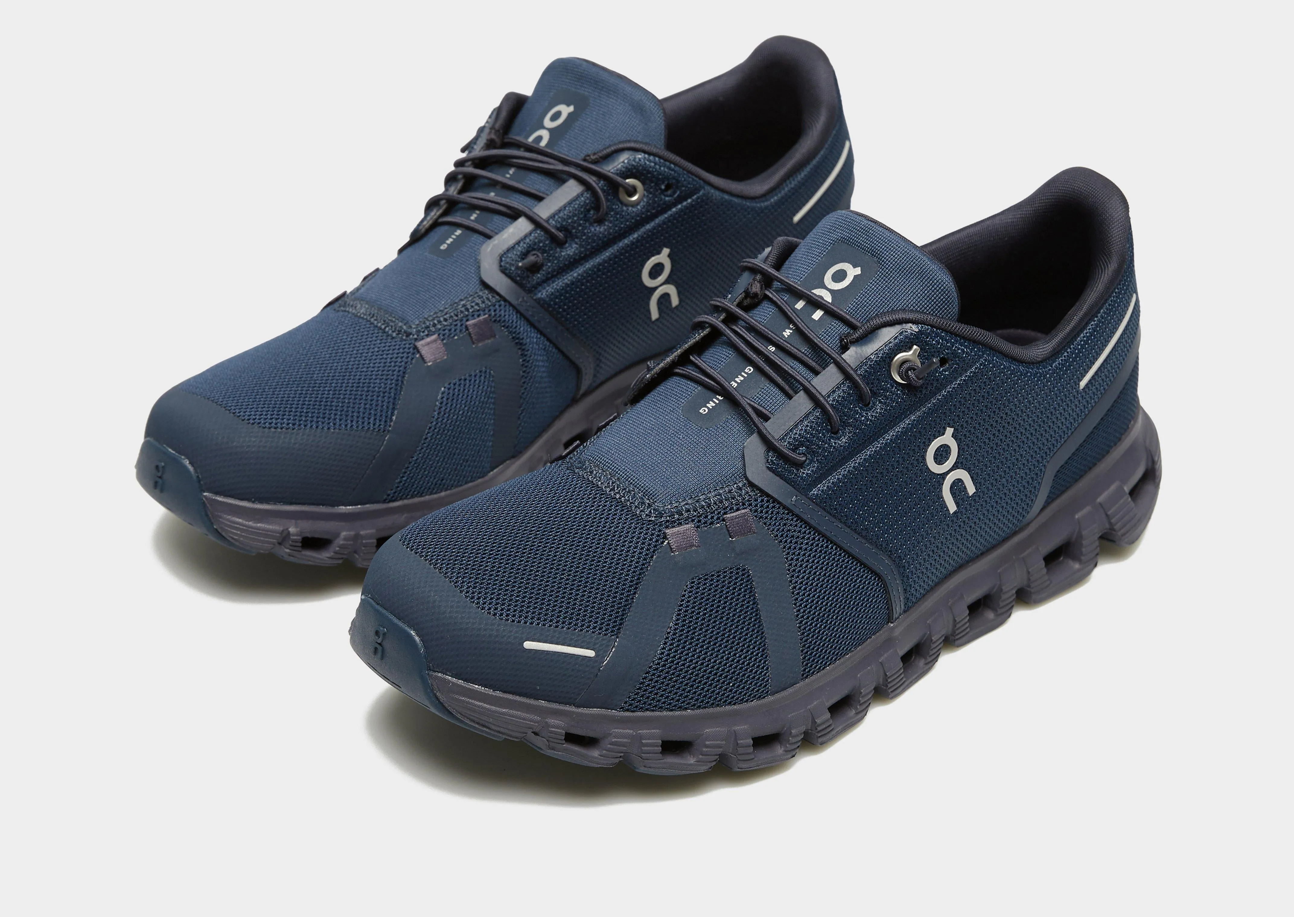 Cloud 6 narrow - width shoe choice