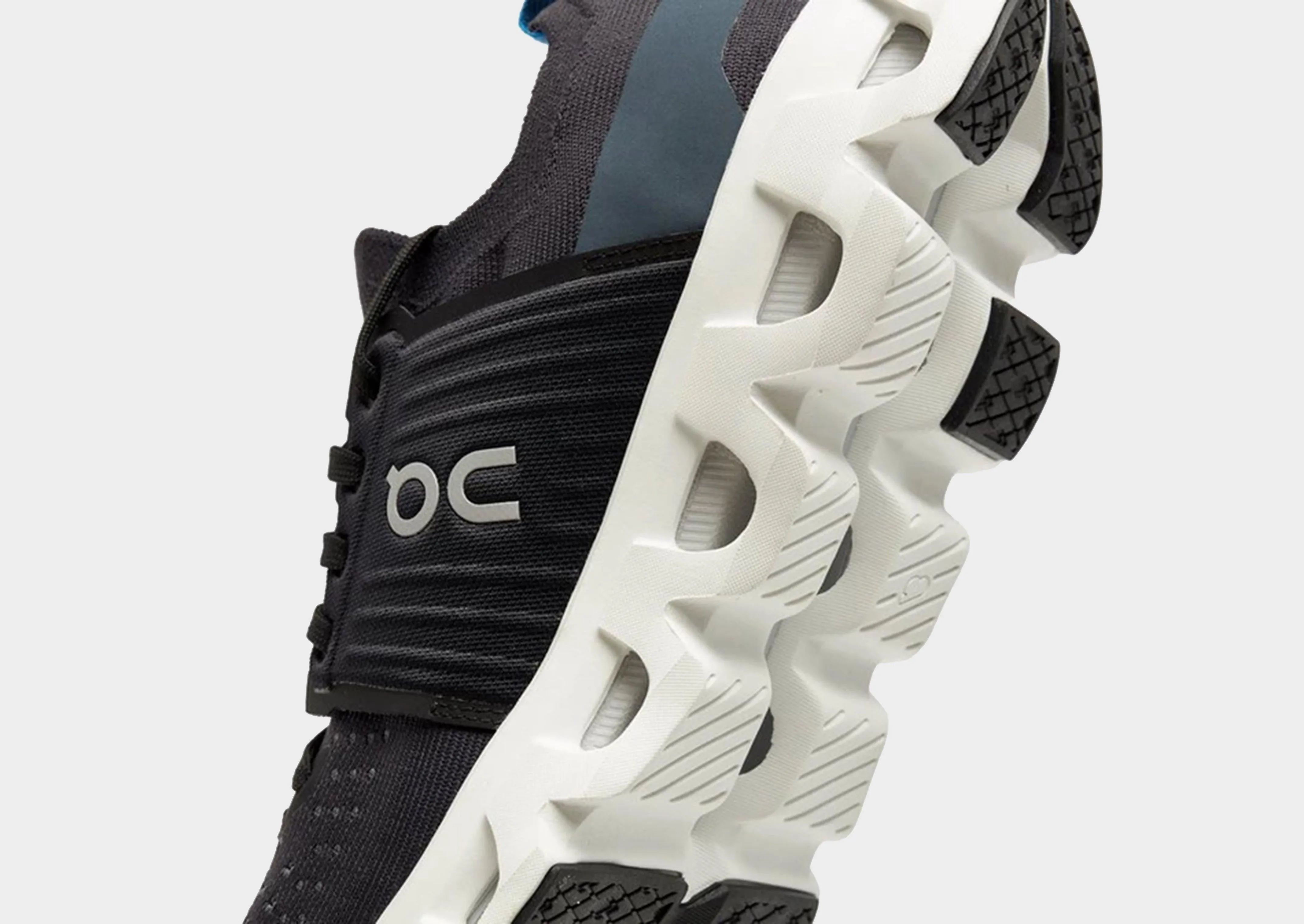 football shoes for marathons Cloudswift 4