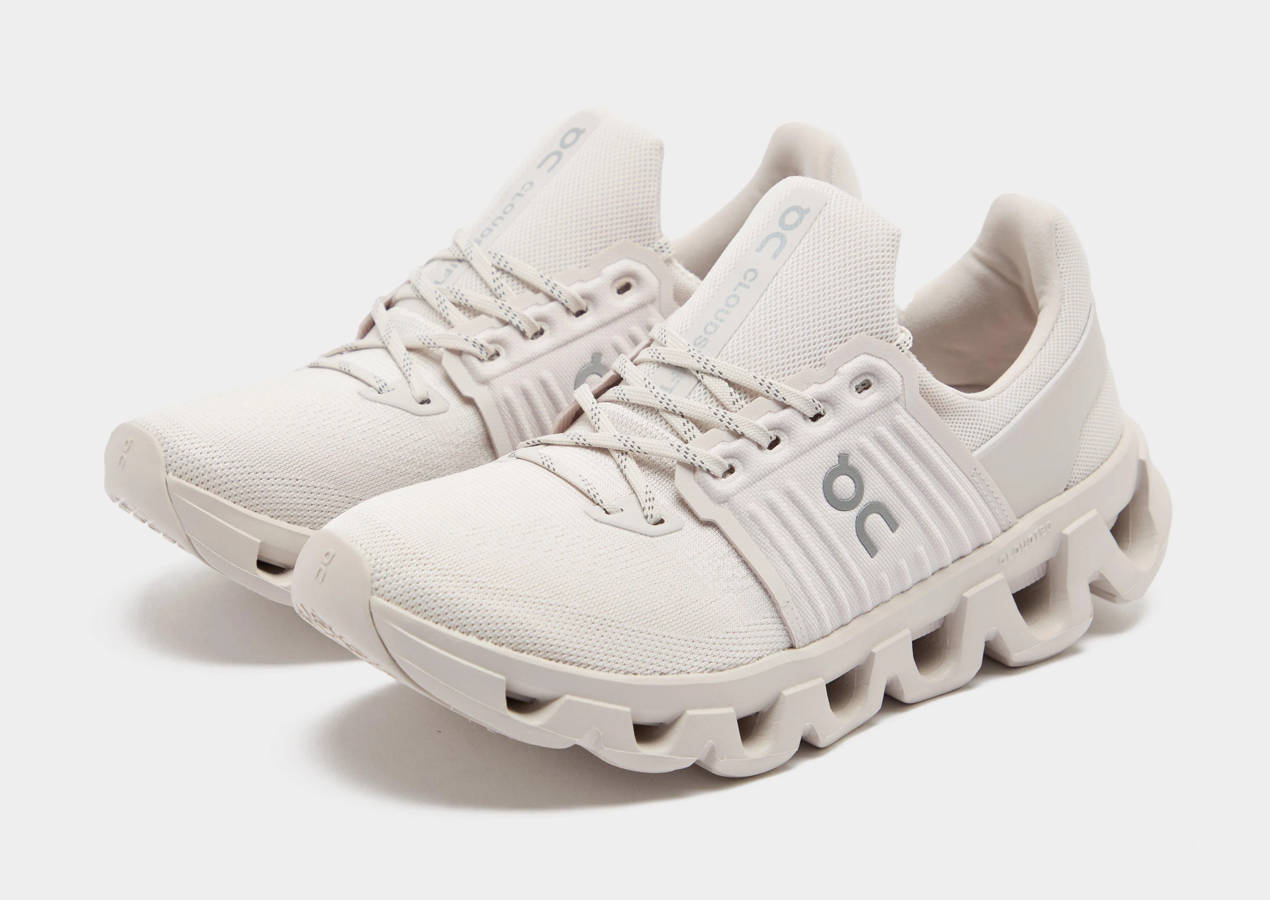 moisture - management - technology Cloudswift4 Women's