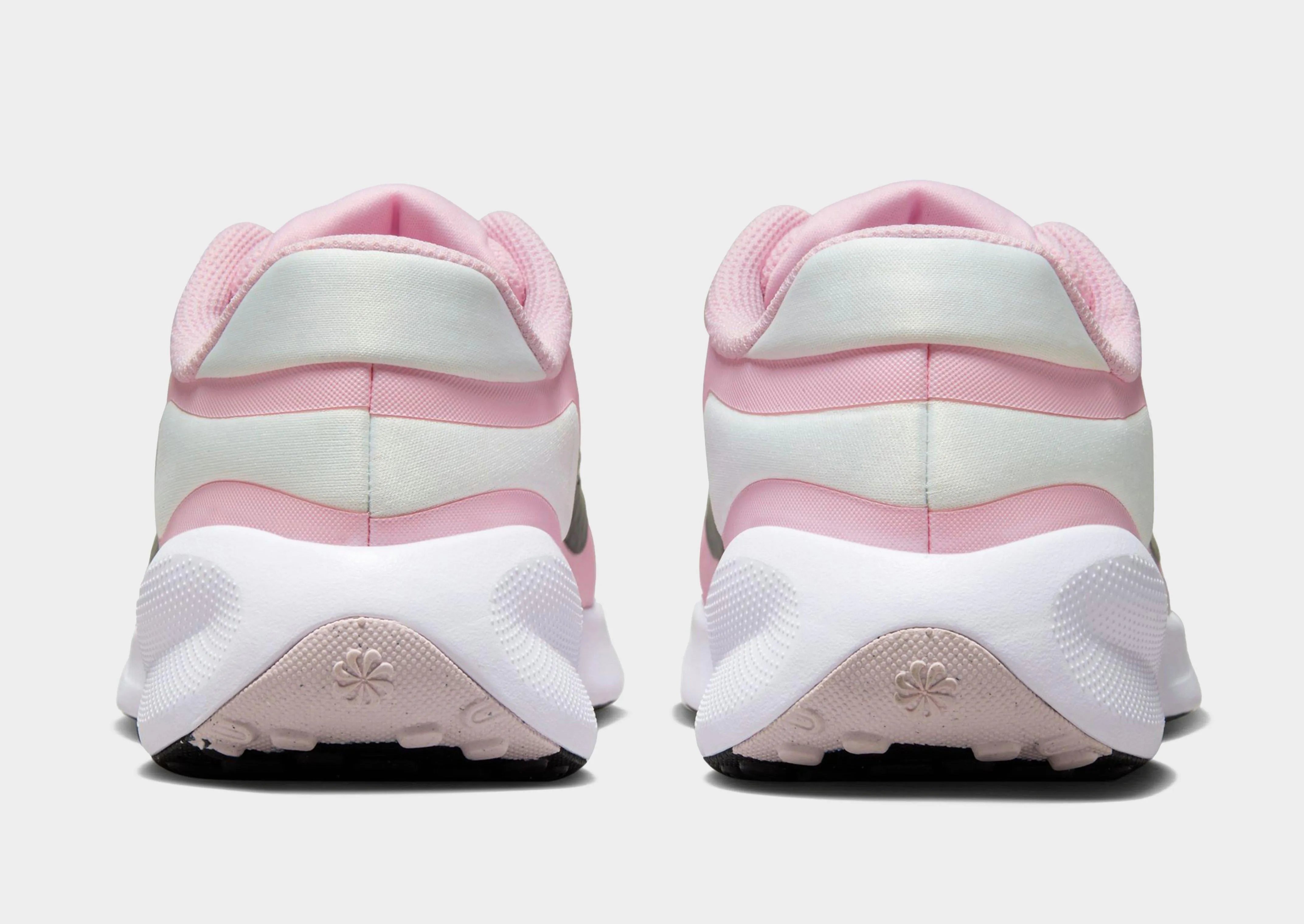 Revolution 7 Junior's Trail Usage Hyperelastic Foam