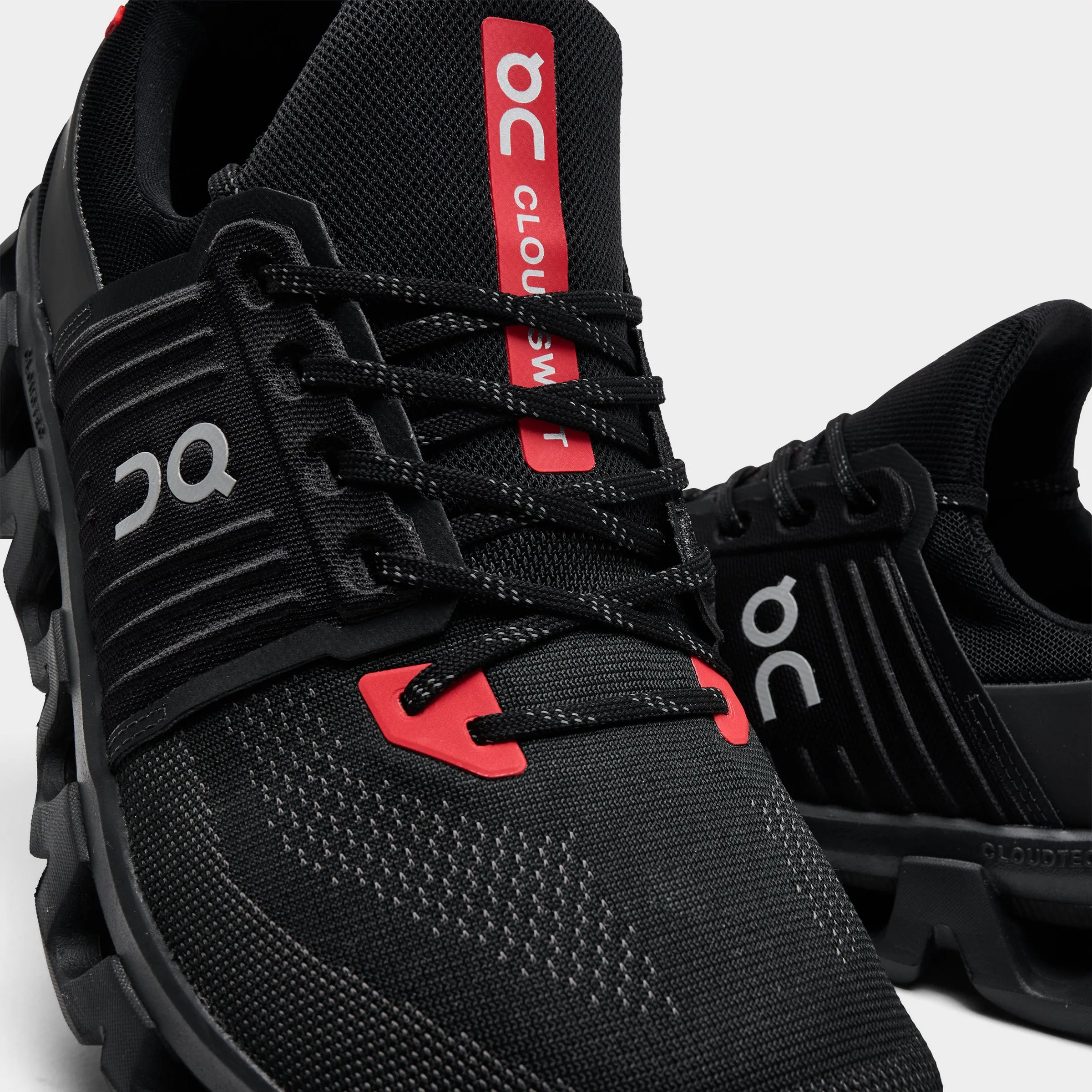 On Cloudswift 4 Black / Grey - Red size variety Shock Damping