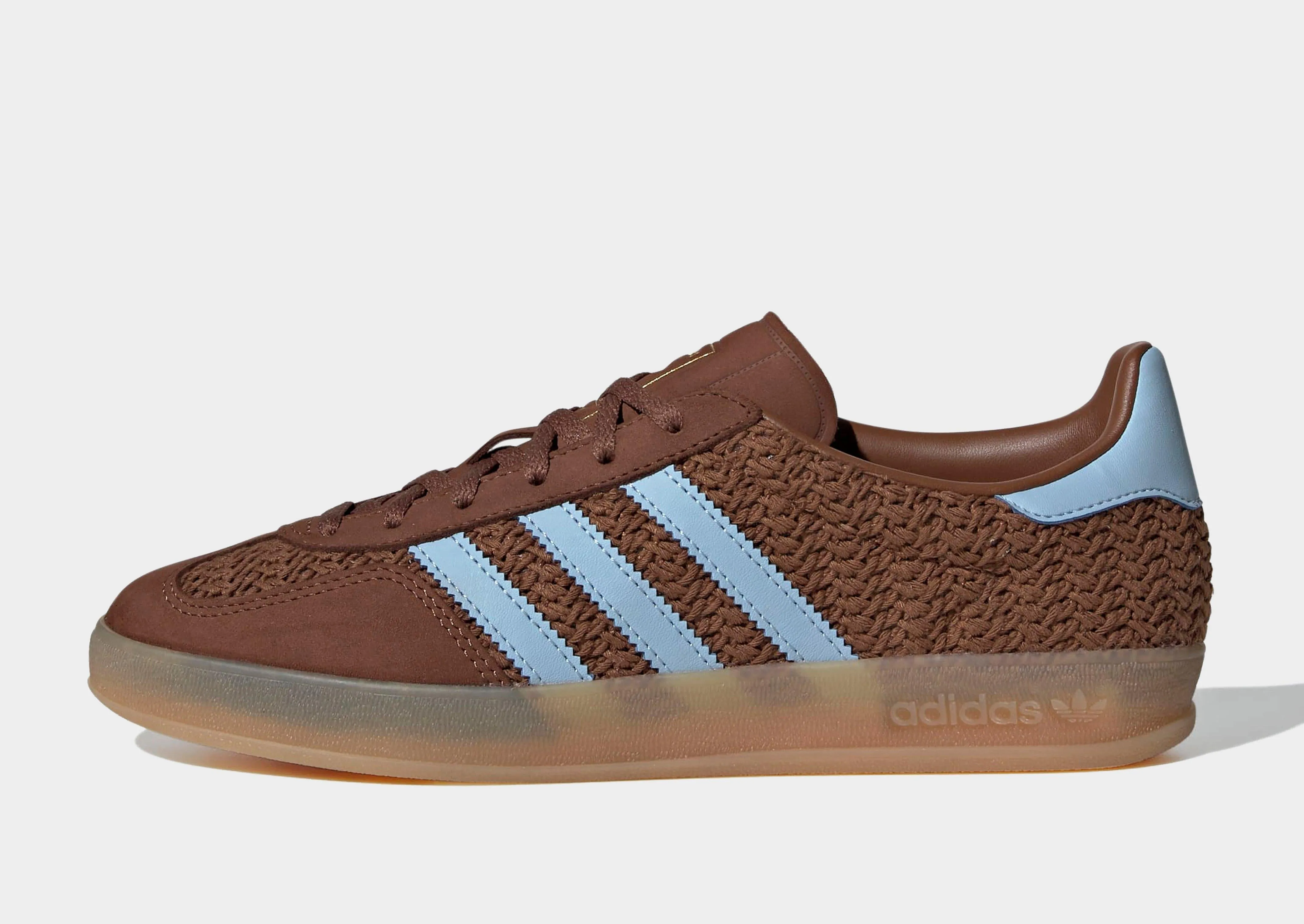 Gazelle Indoor Women's Run Support Glam silhouette