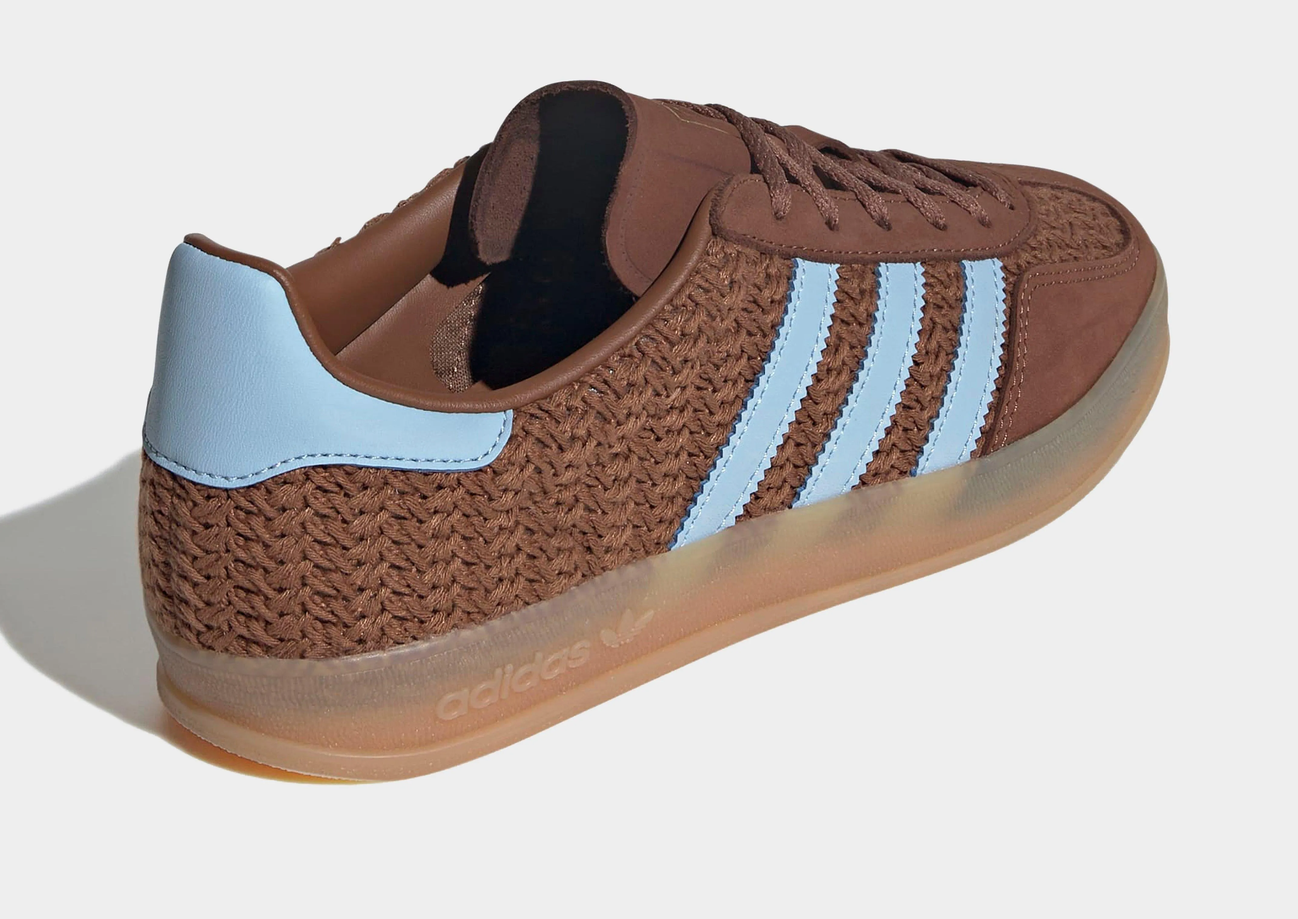 Gazelle Indoor Women's Bridge Trek Easy Step