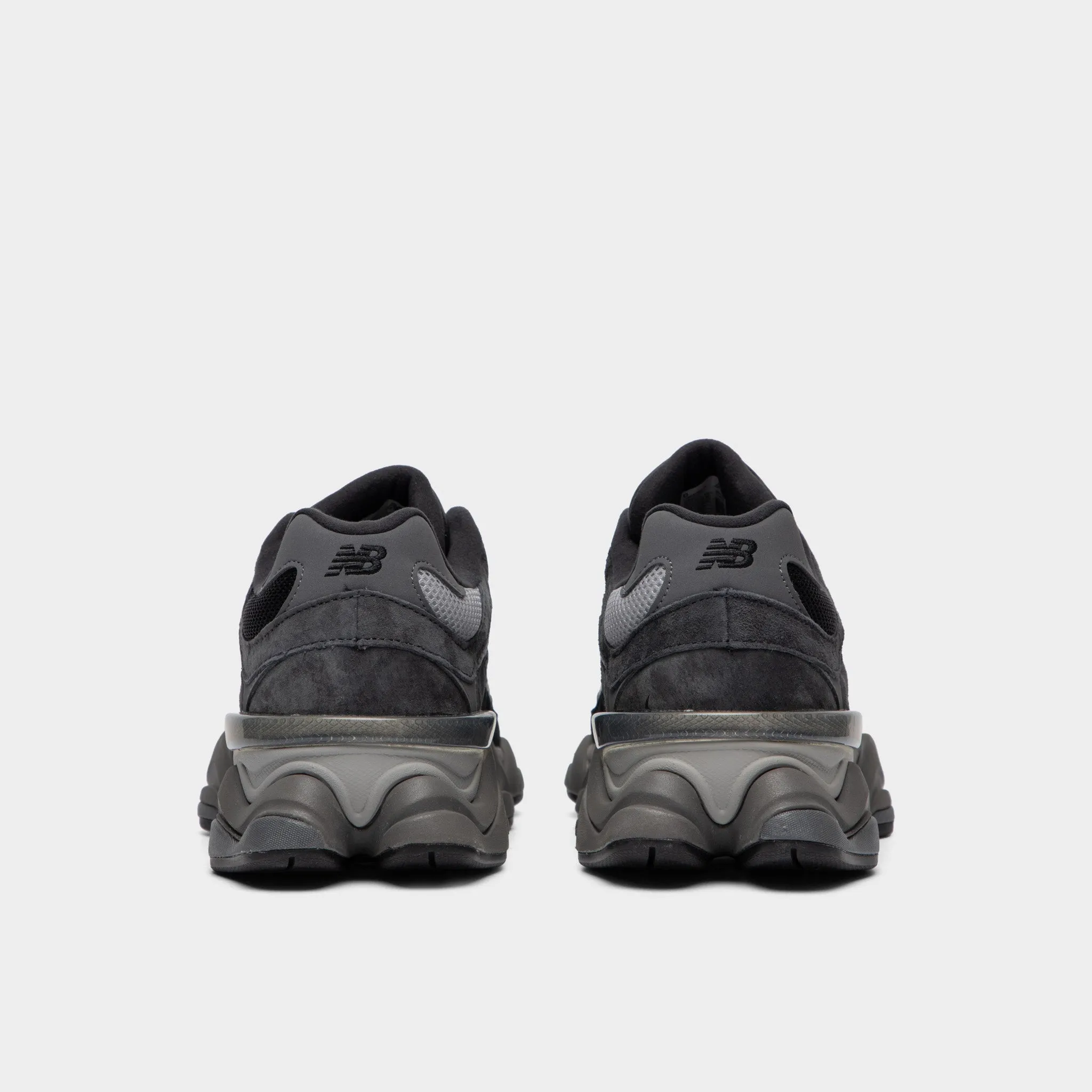 youth trend military - training running shoes New Balance 9060 Black / Castlerock