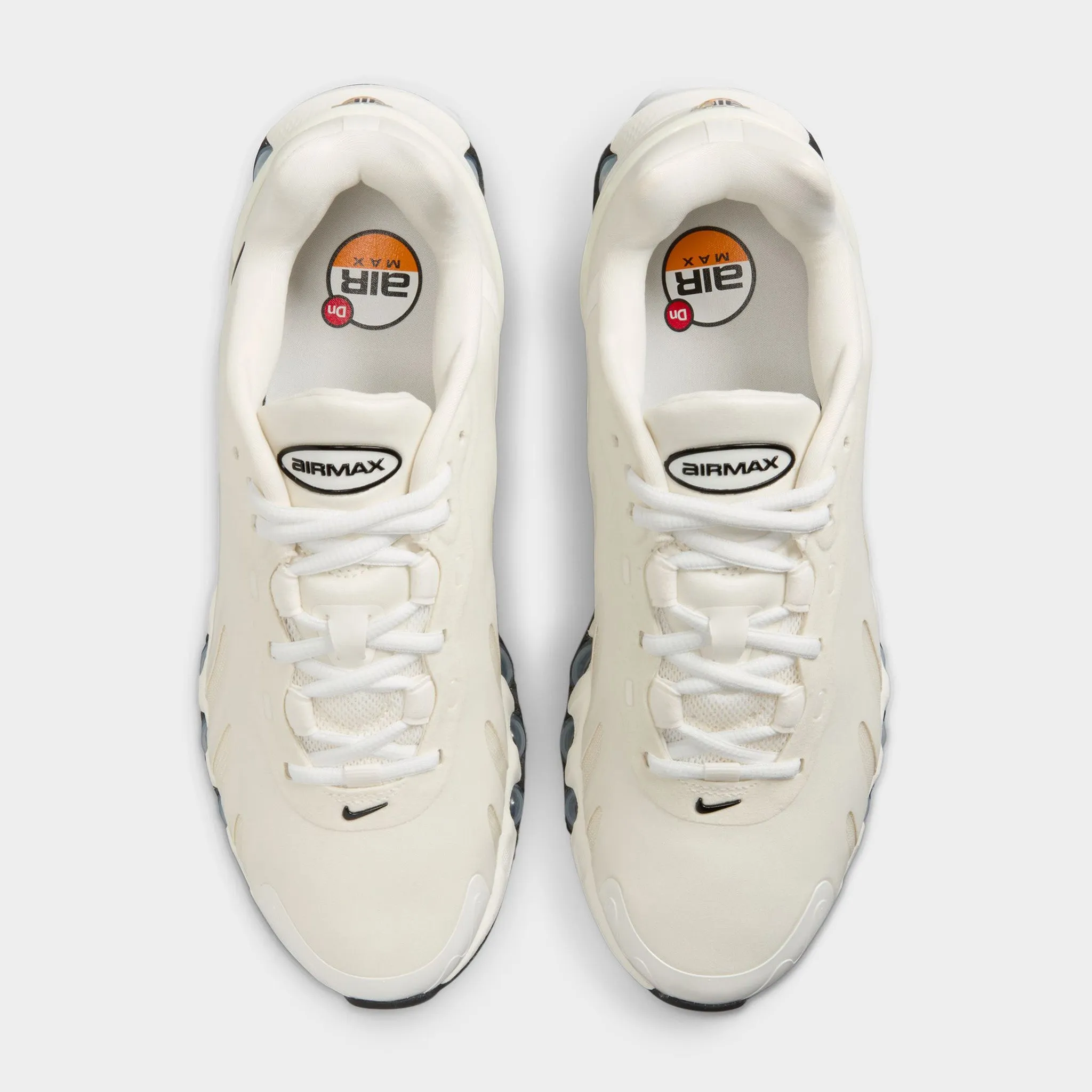 running with a headlamp Nike Women's Air Max Dn8 Sail / Black - Fossil