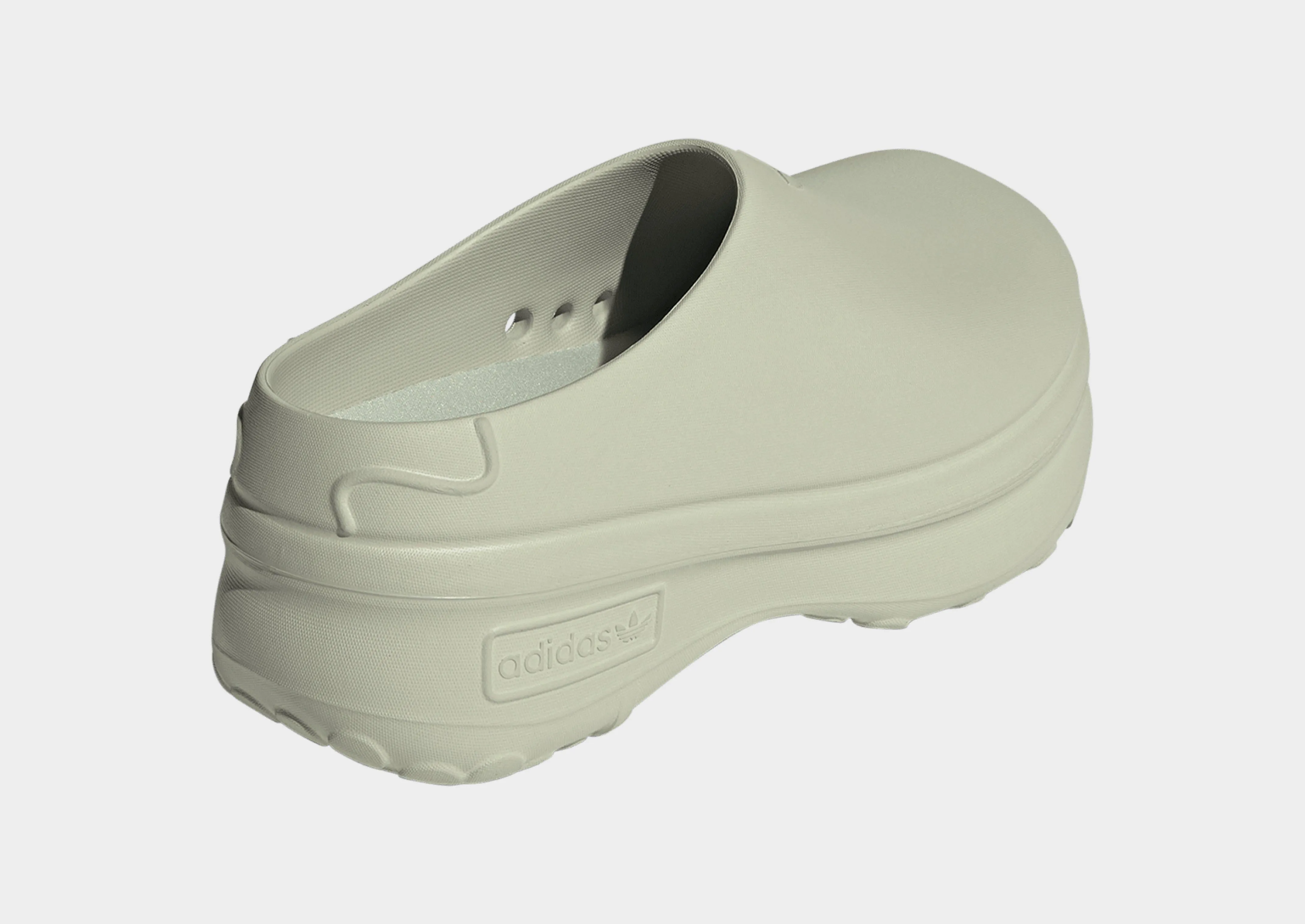 Adifom Stan Smith Mule Slides Women's Group Hike