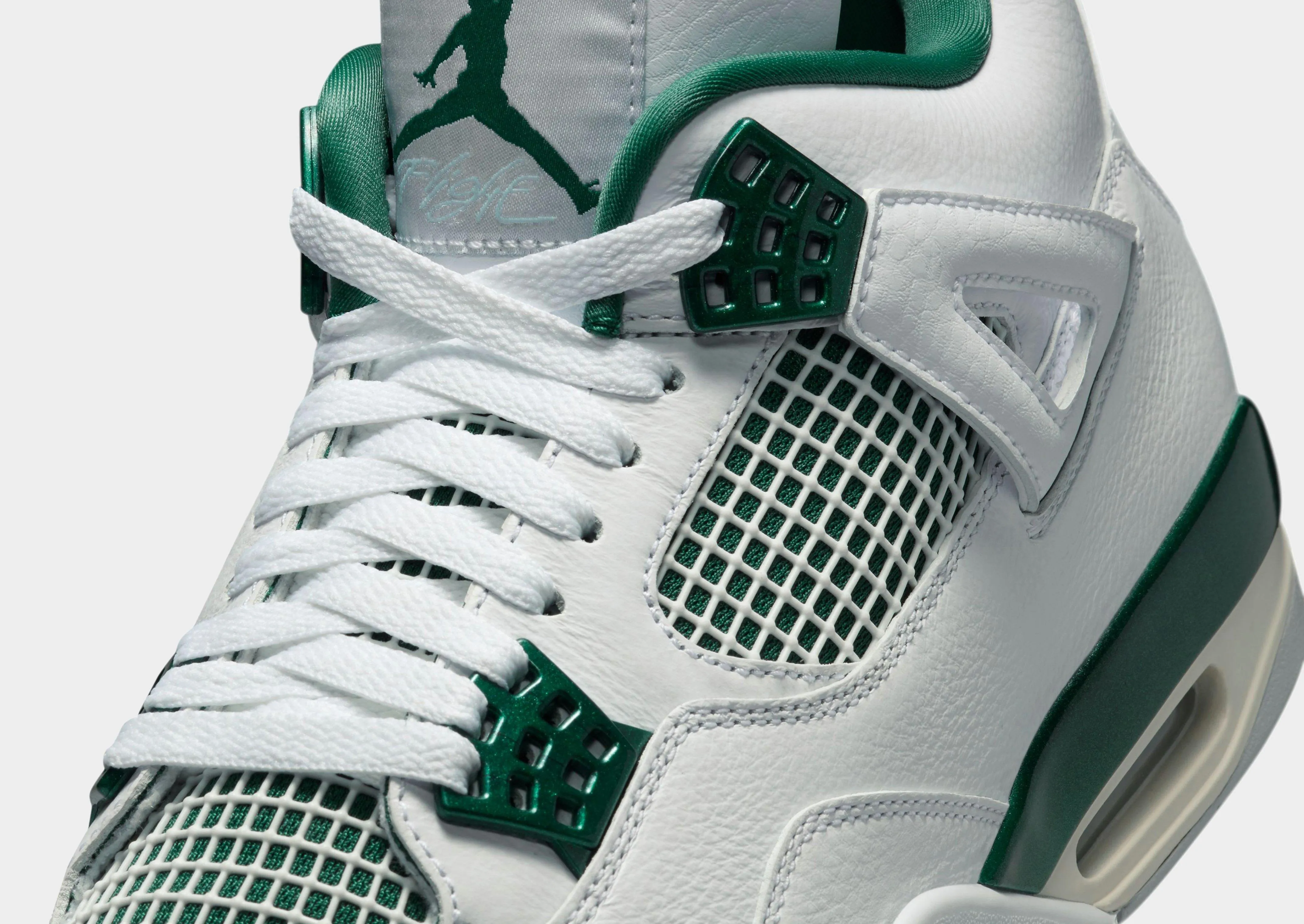 Air 4 Retro Comfort Socks Outfit Flex