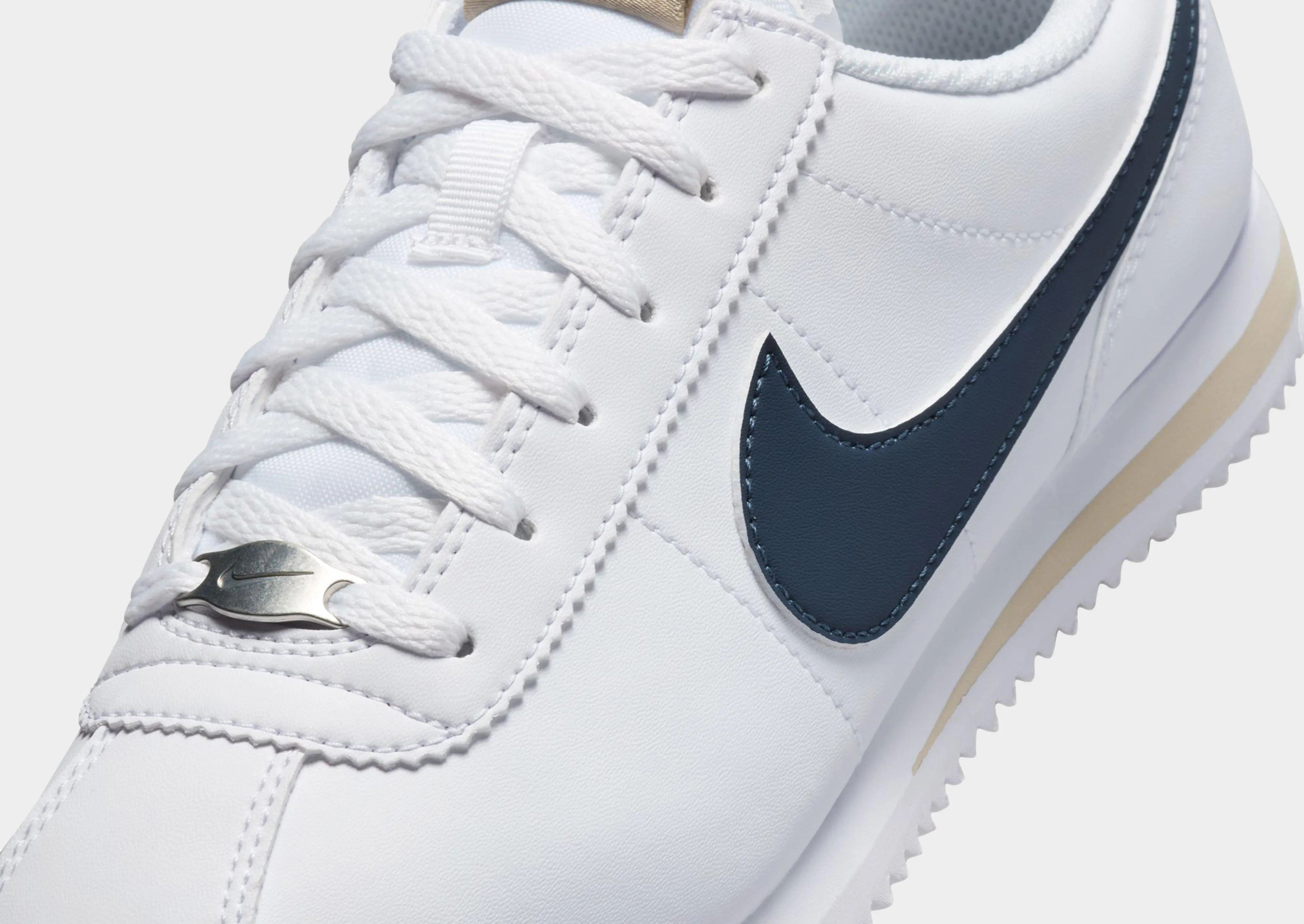 Bounce Back Cortez Junior's