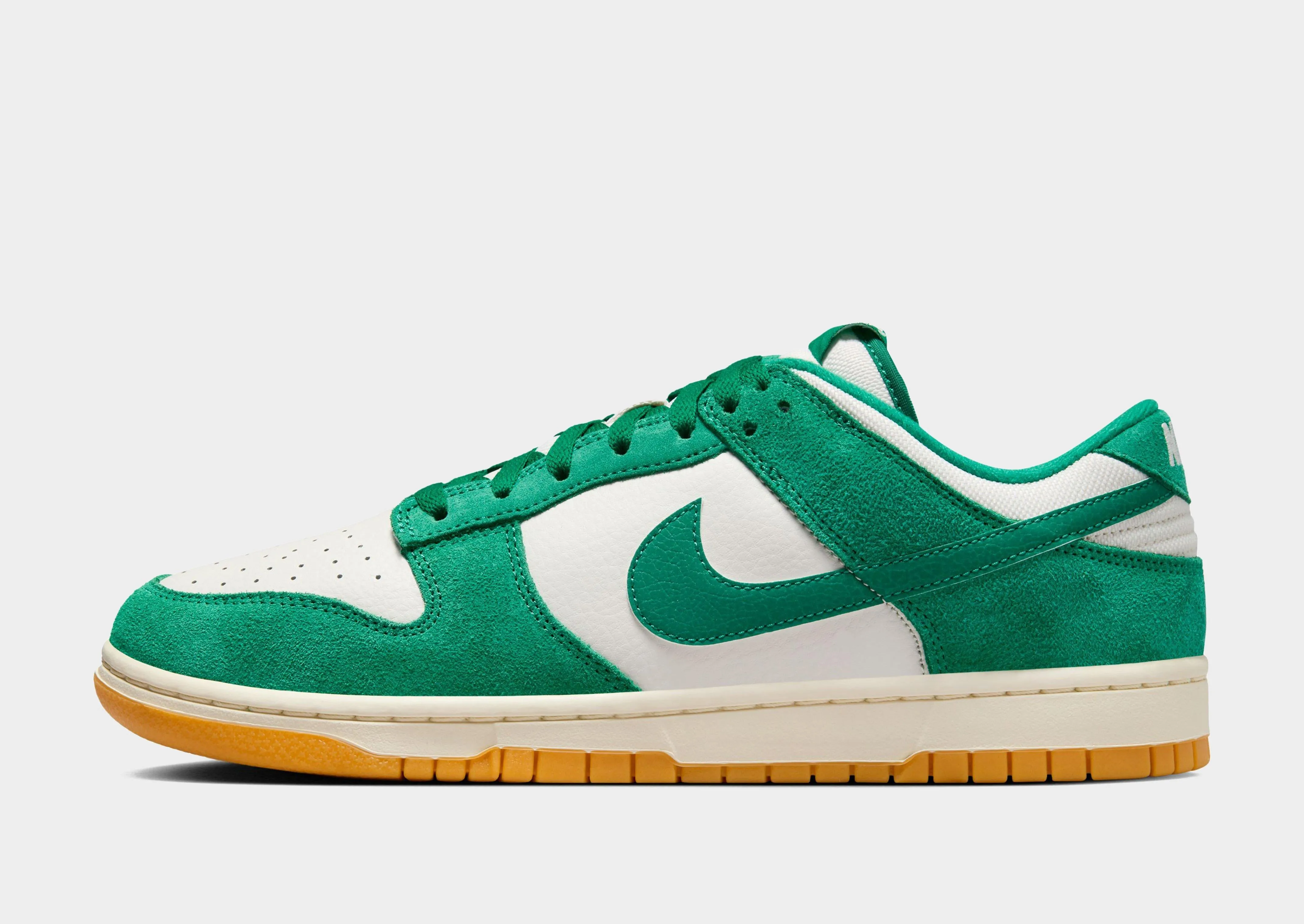 Eco Friendly Recycled Materials Comfortable Midfoot Dunk Low SE
