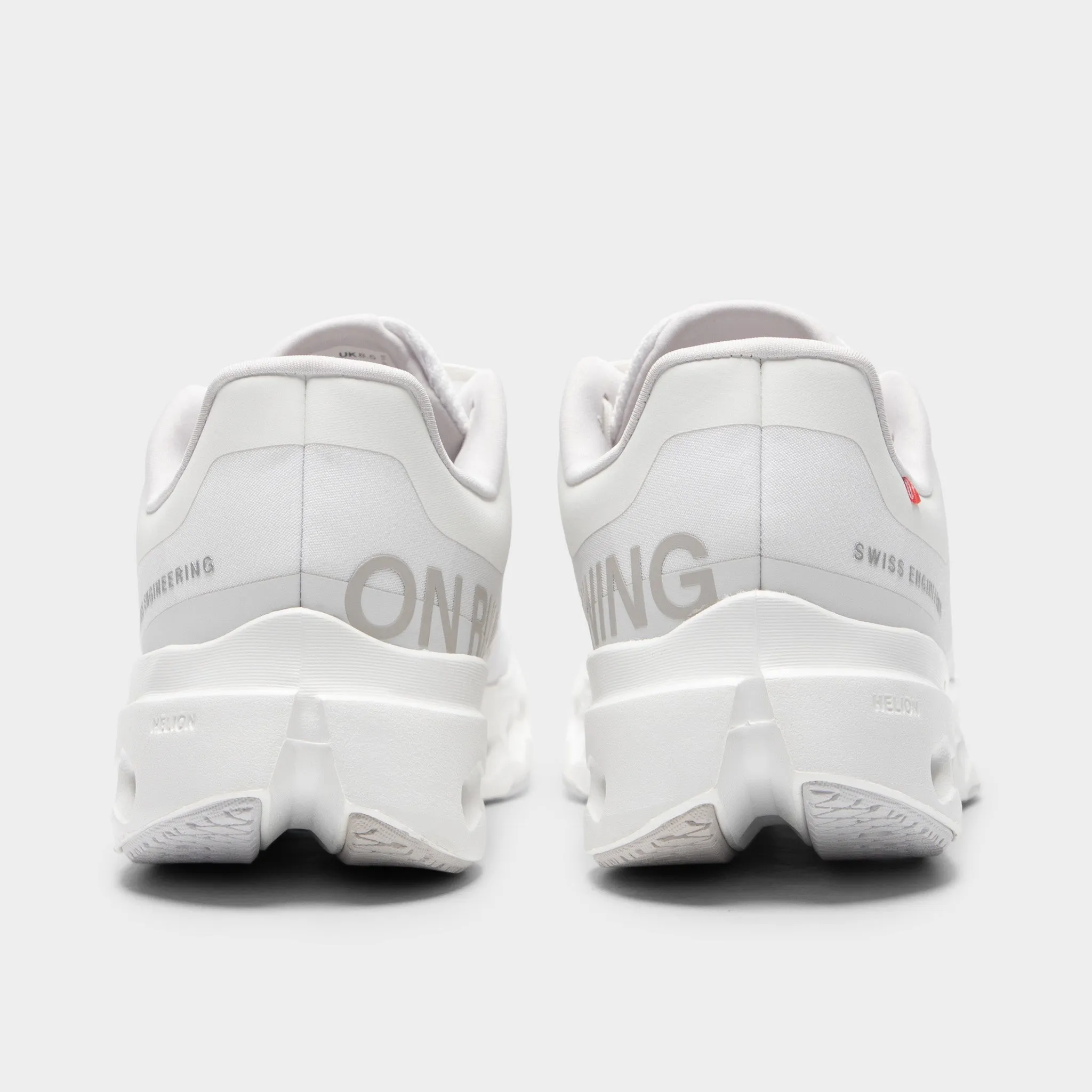 shock - absorbing foam shoes On Cloudsurfer White / Silver