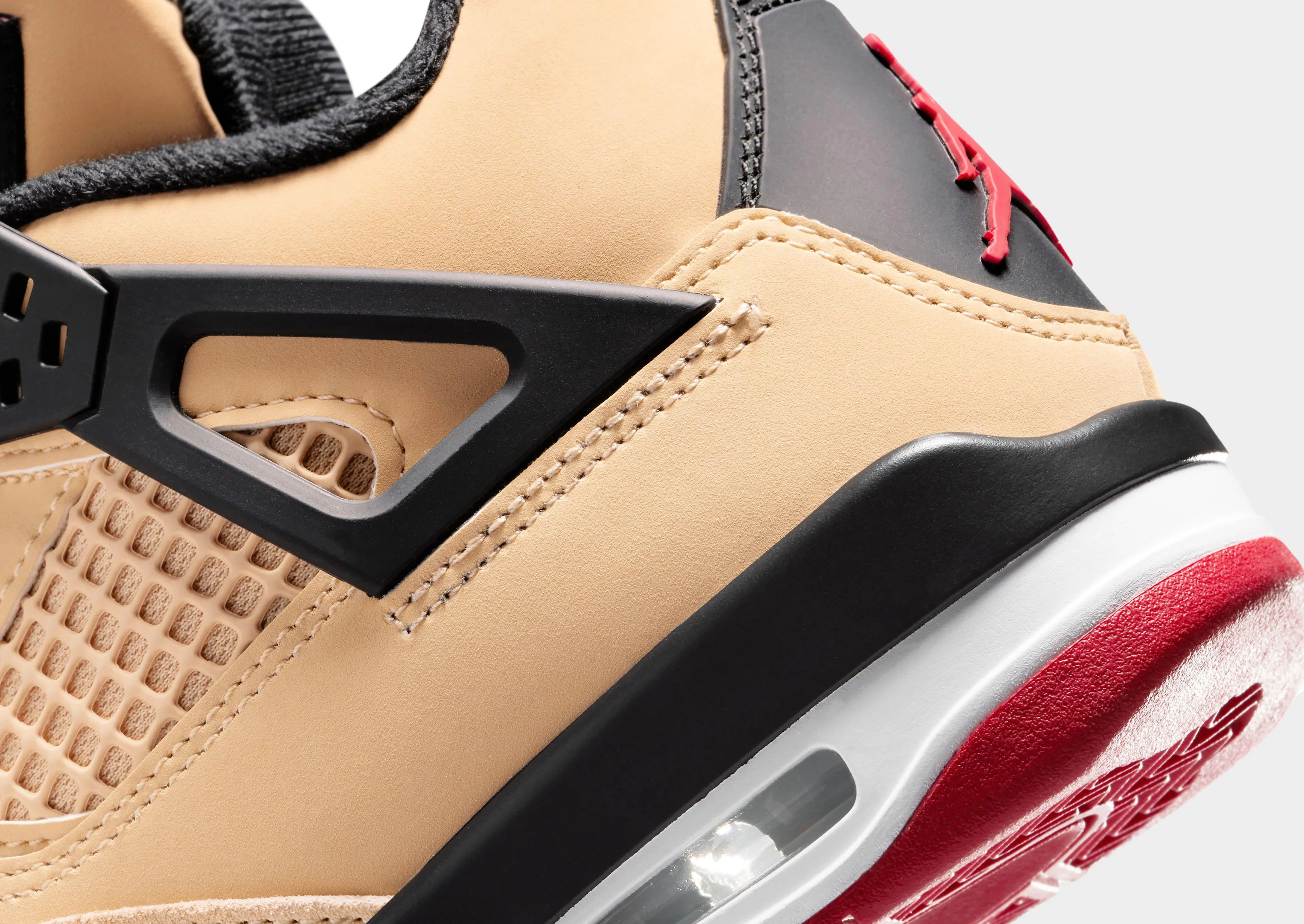 Air 4 Retro Junior's Adaptive Fit System Active Wear