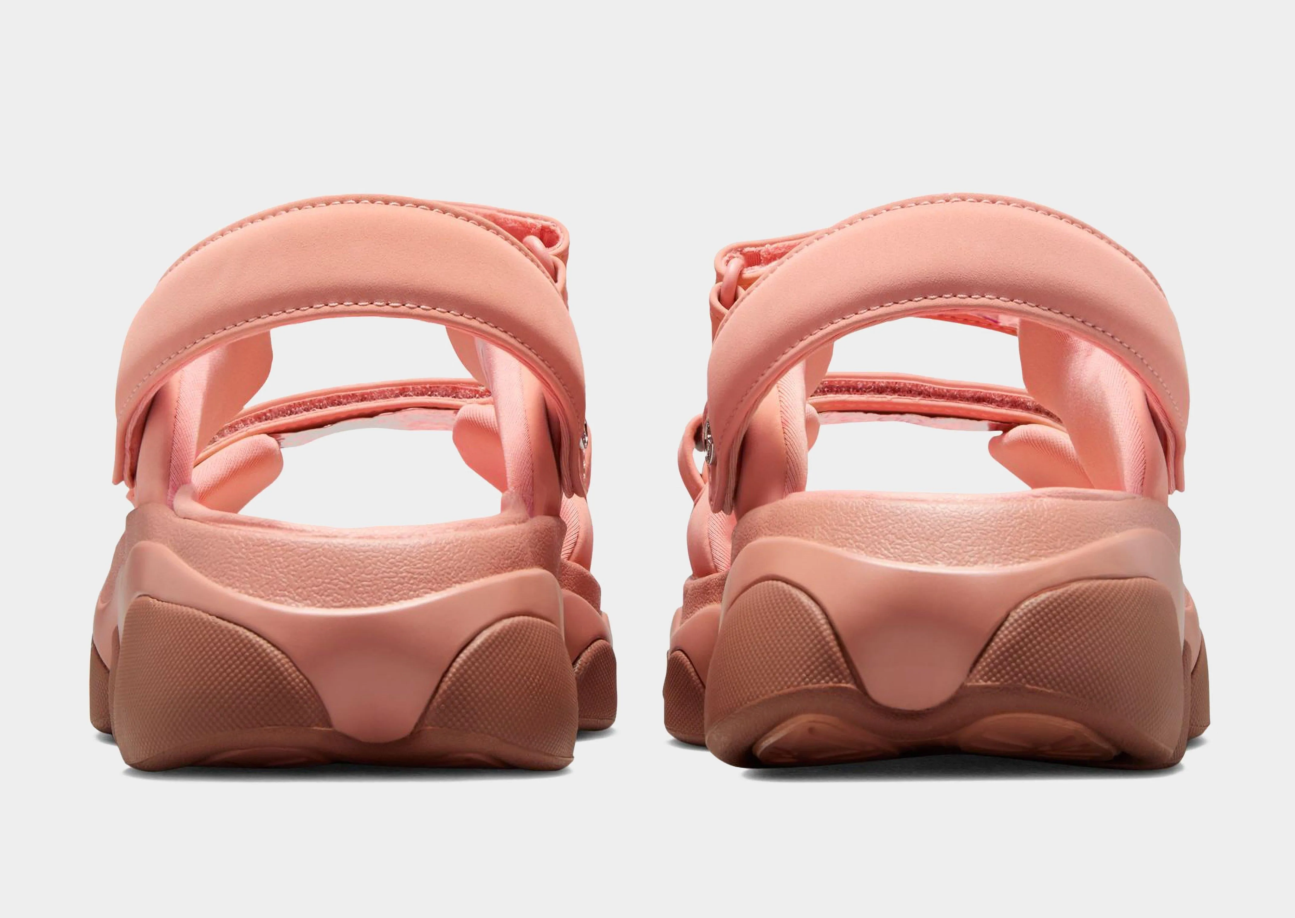 Deja Sandals Women's Functional Footwear