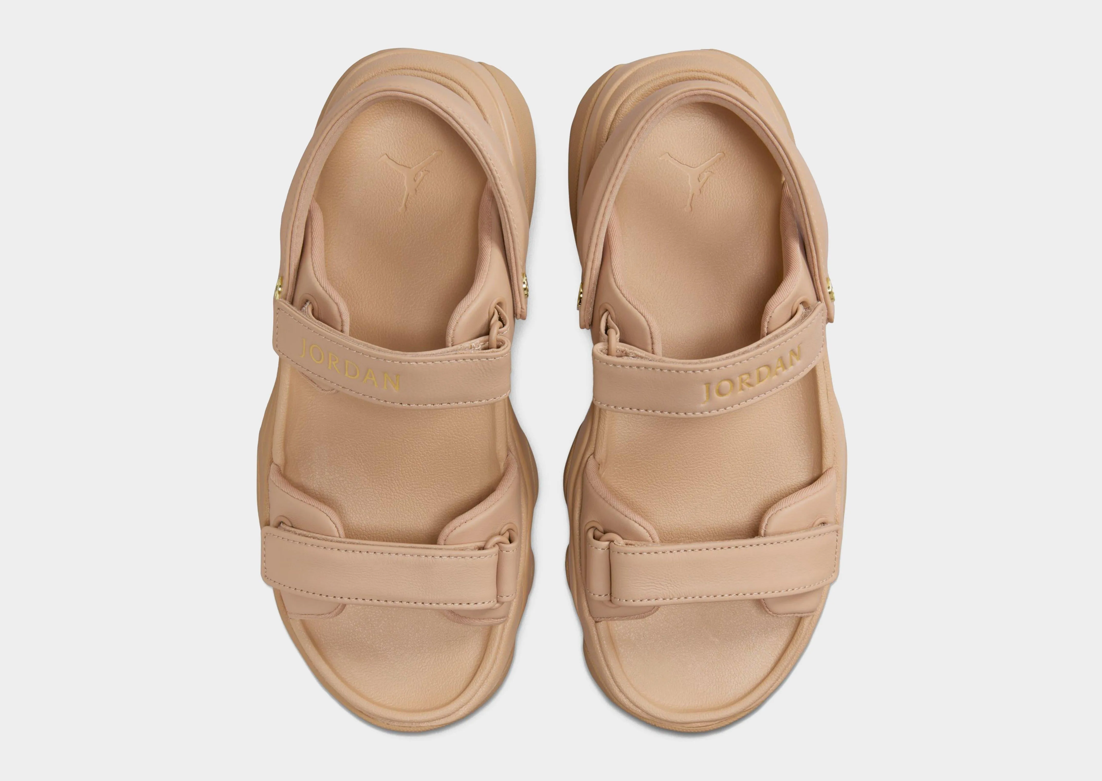 Travel-Ready Shoes Deja Sandals Women's