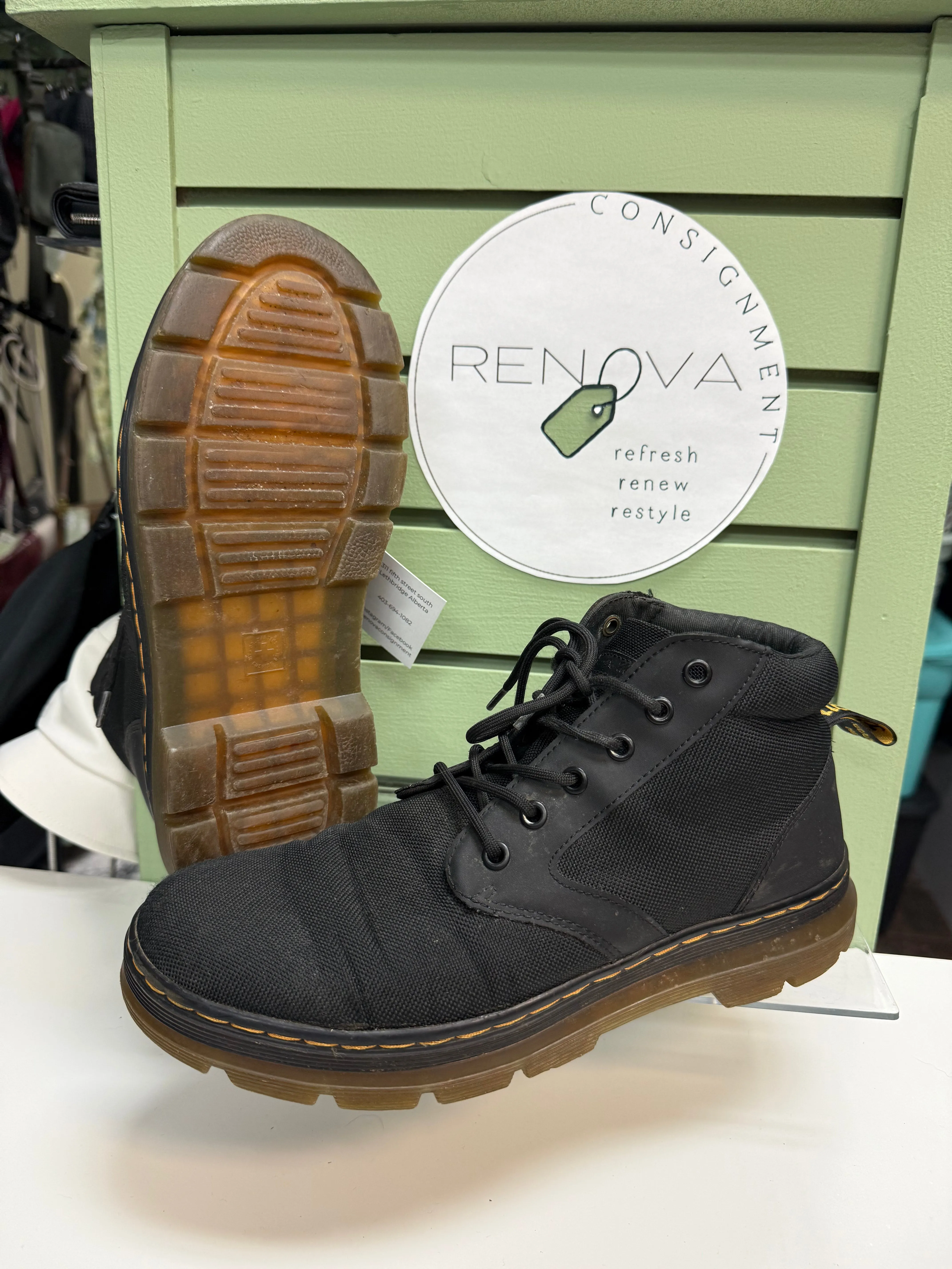 Sport Inspired Doc Martens Bonny Casual Sneaker (Mens 9/Womens 10)