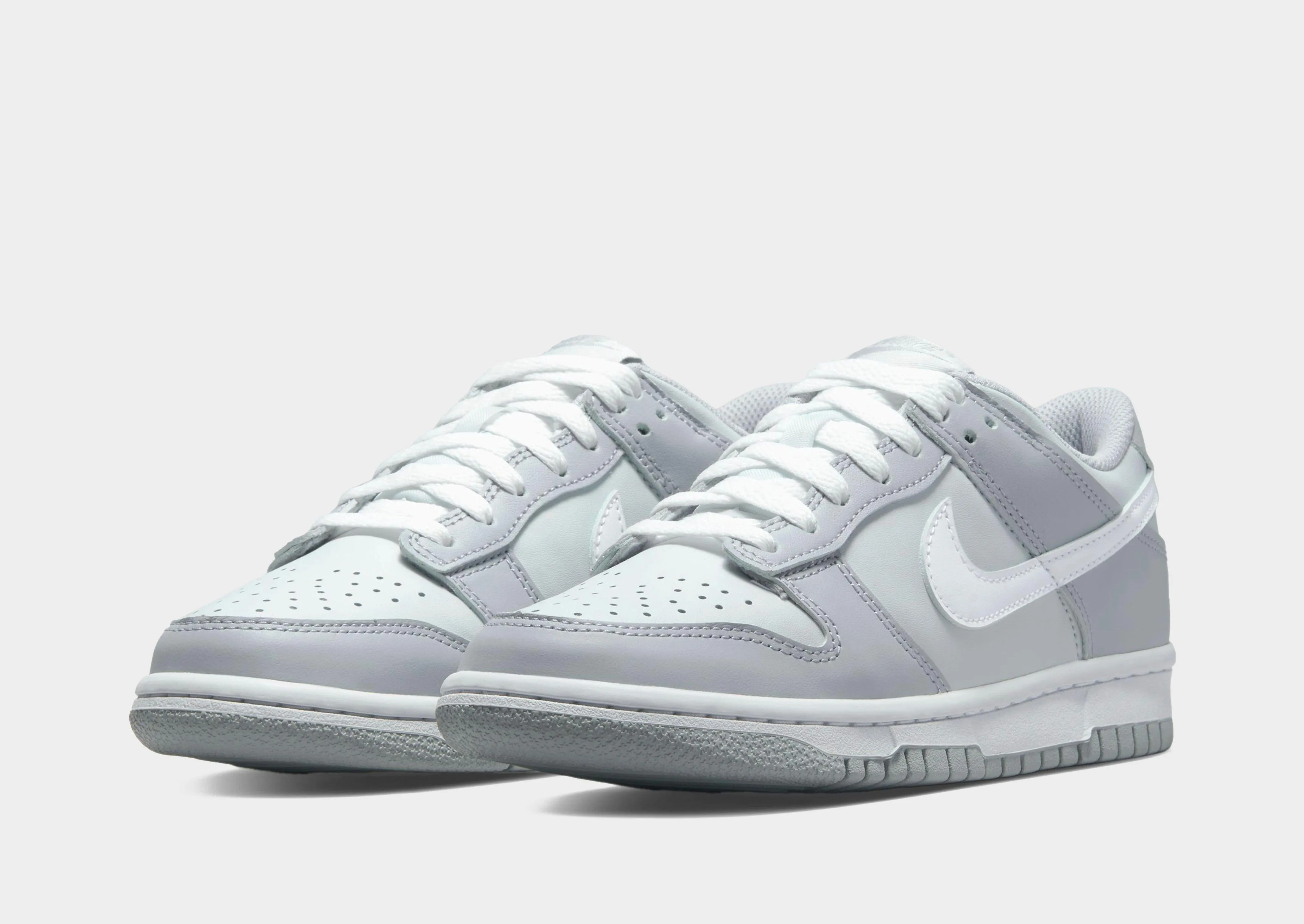 Dunk Low Junior's Odor Control Technology