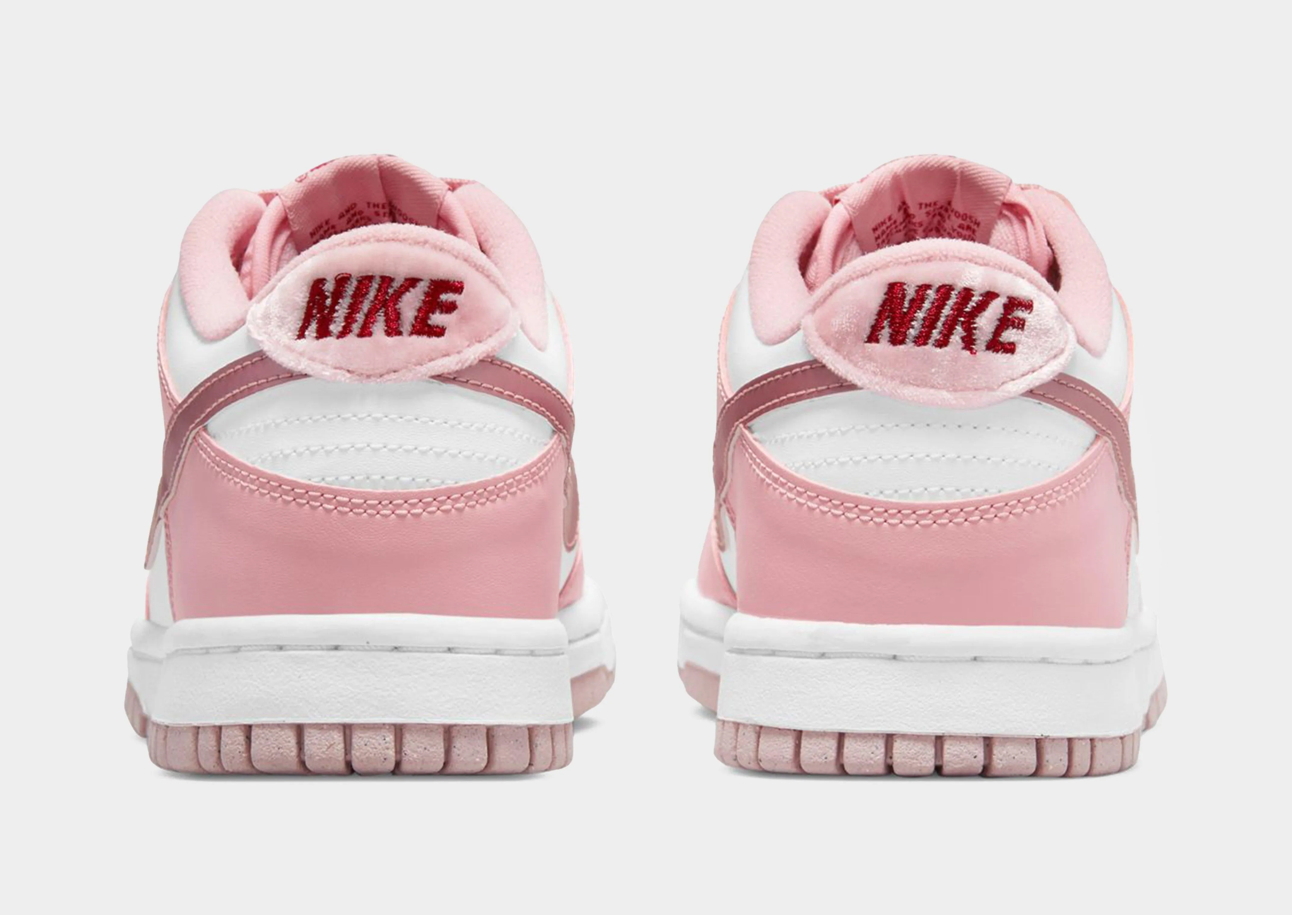 Dunk Low Junior's Comfort Synthetic Maximum Cushioning