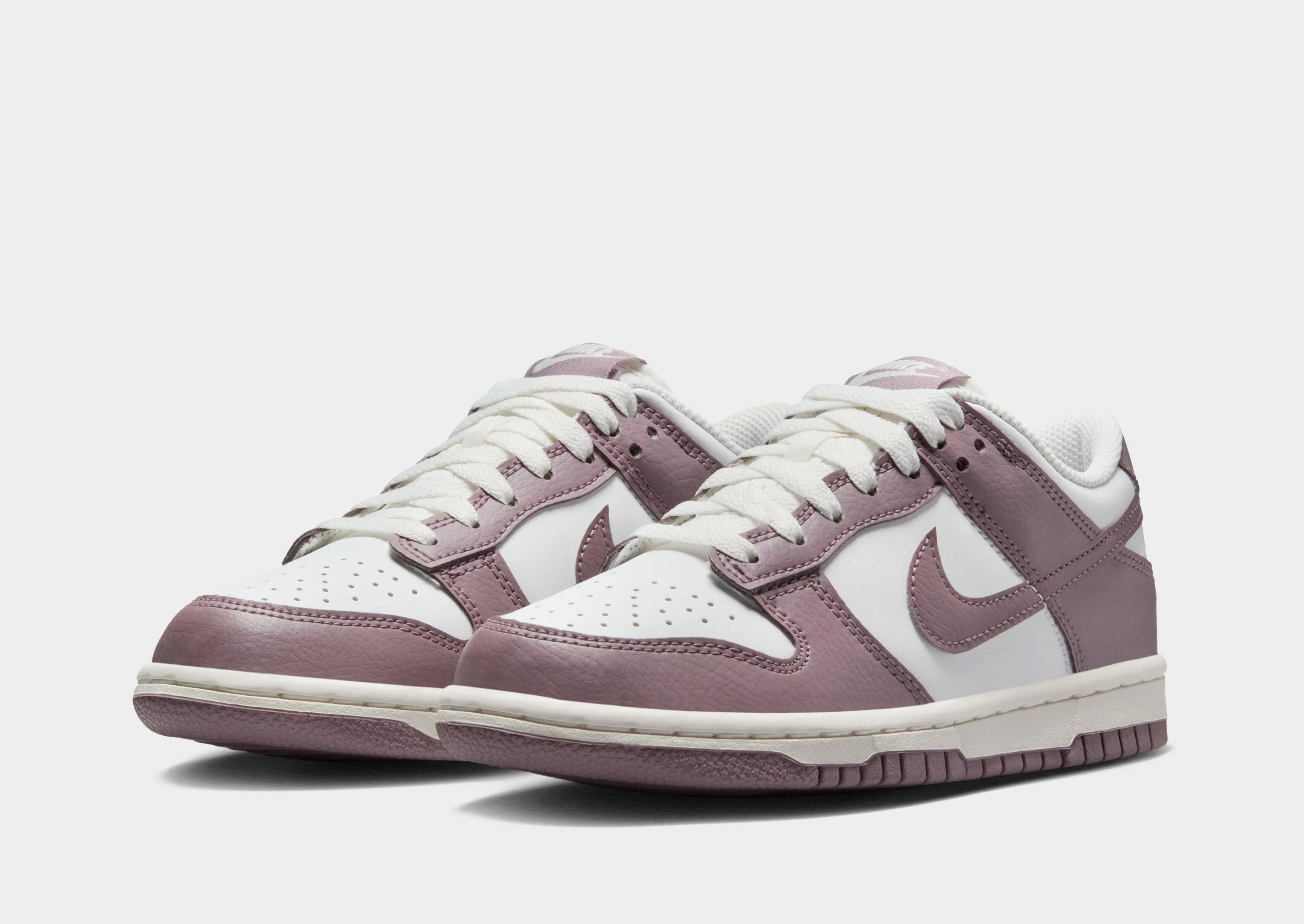 Step Smooth Commuter Choice Dunk Low Junior's