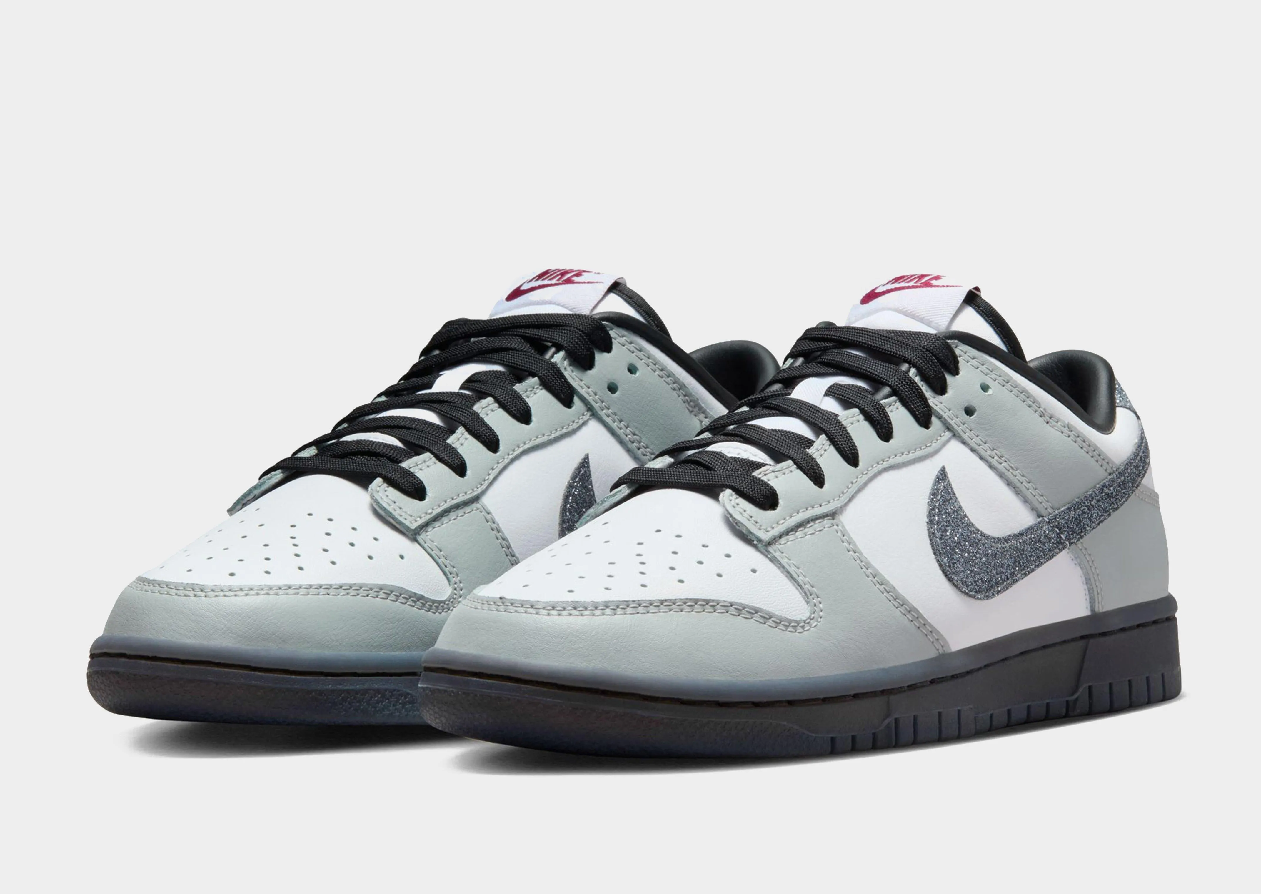 Dunk Low LX Women's Slim Comfort Auxetic Material Construction