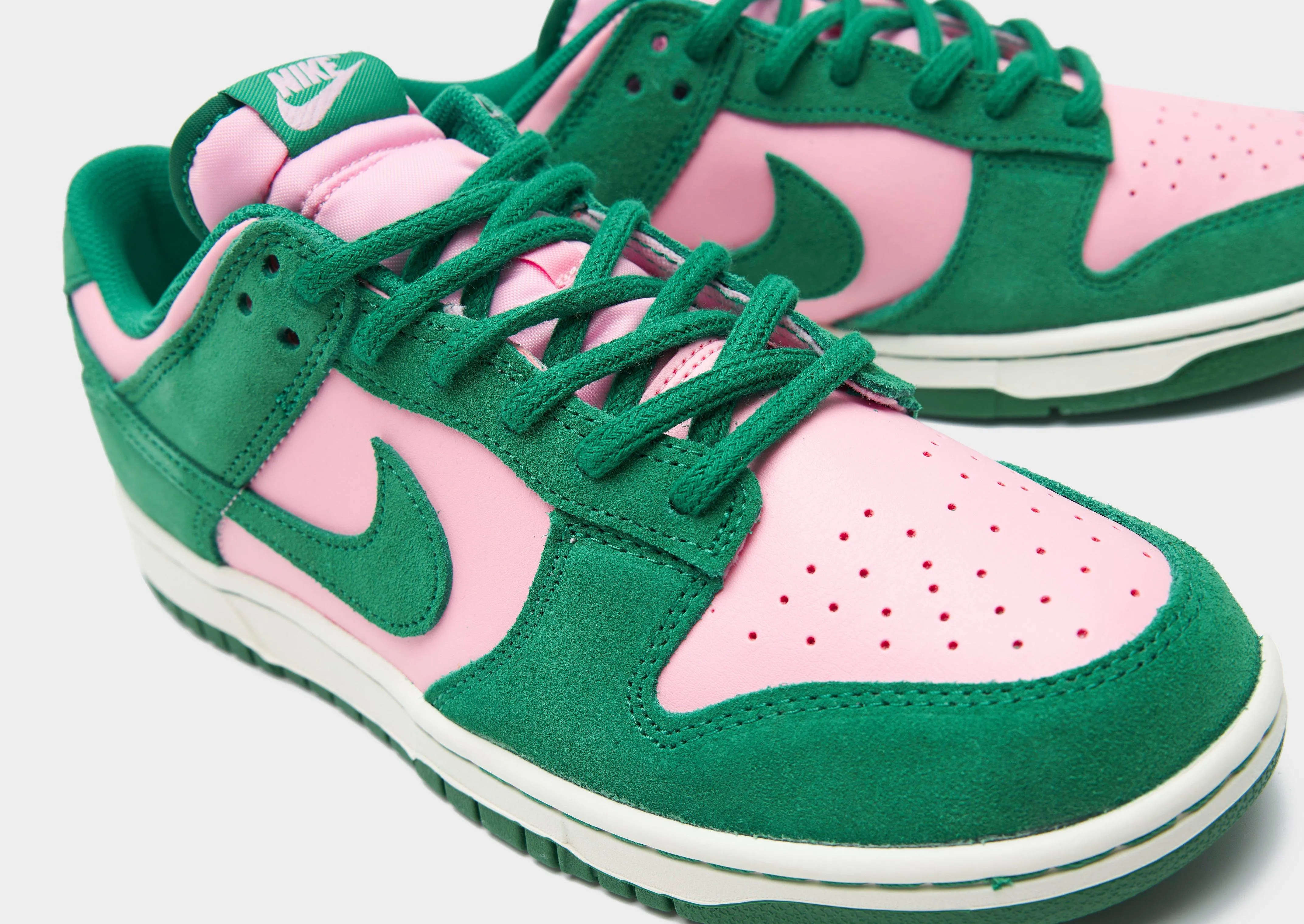Dunk Low Retro SE Performance Driven