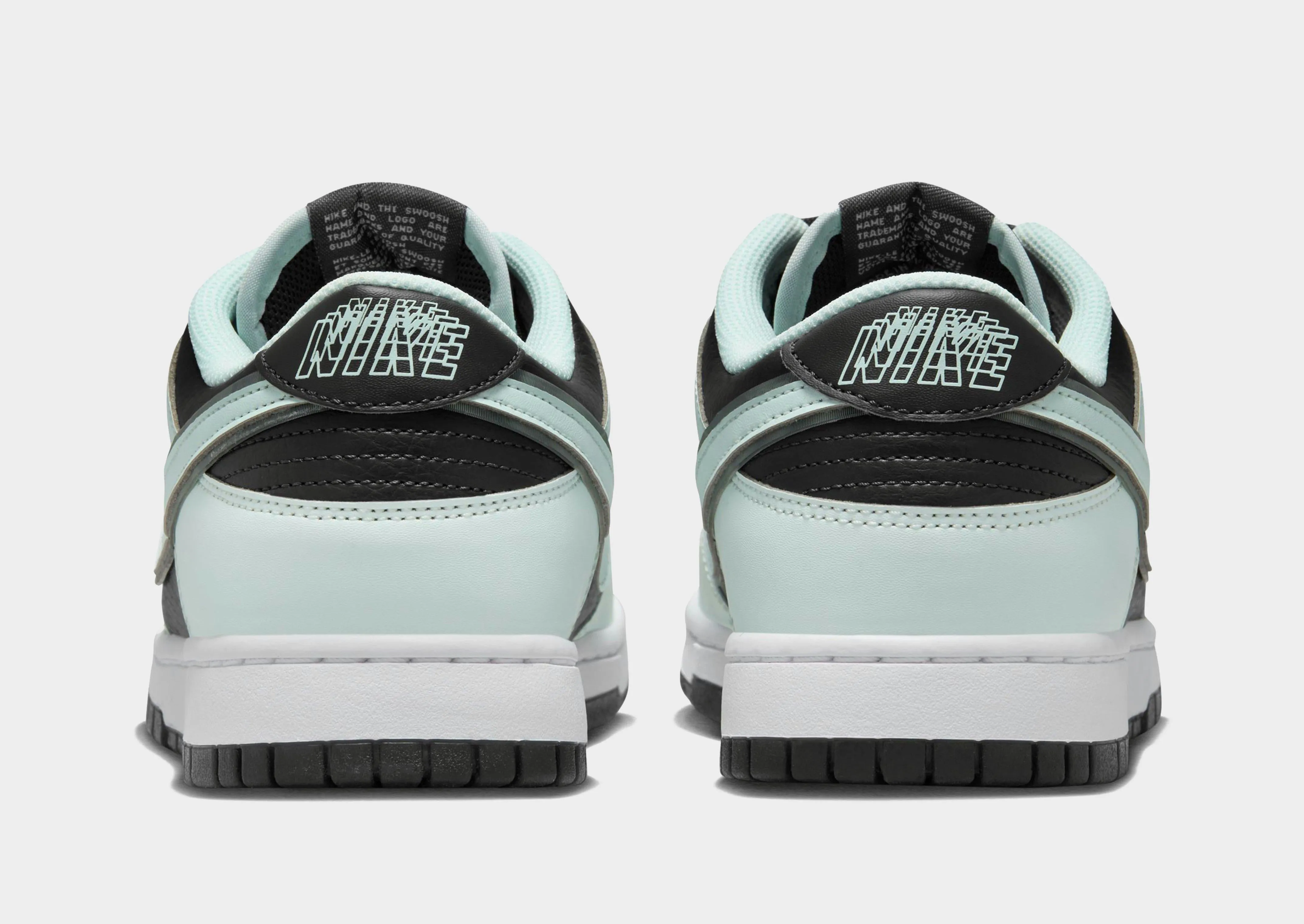 Dunk Low Retro Core Design