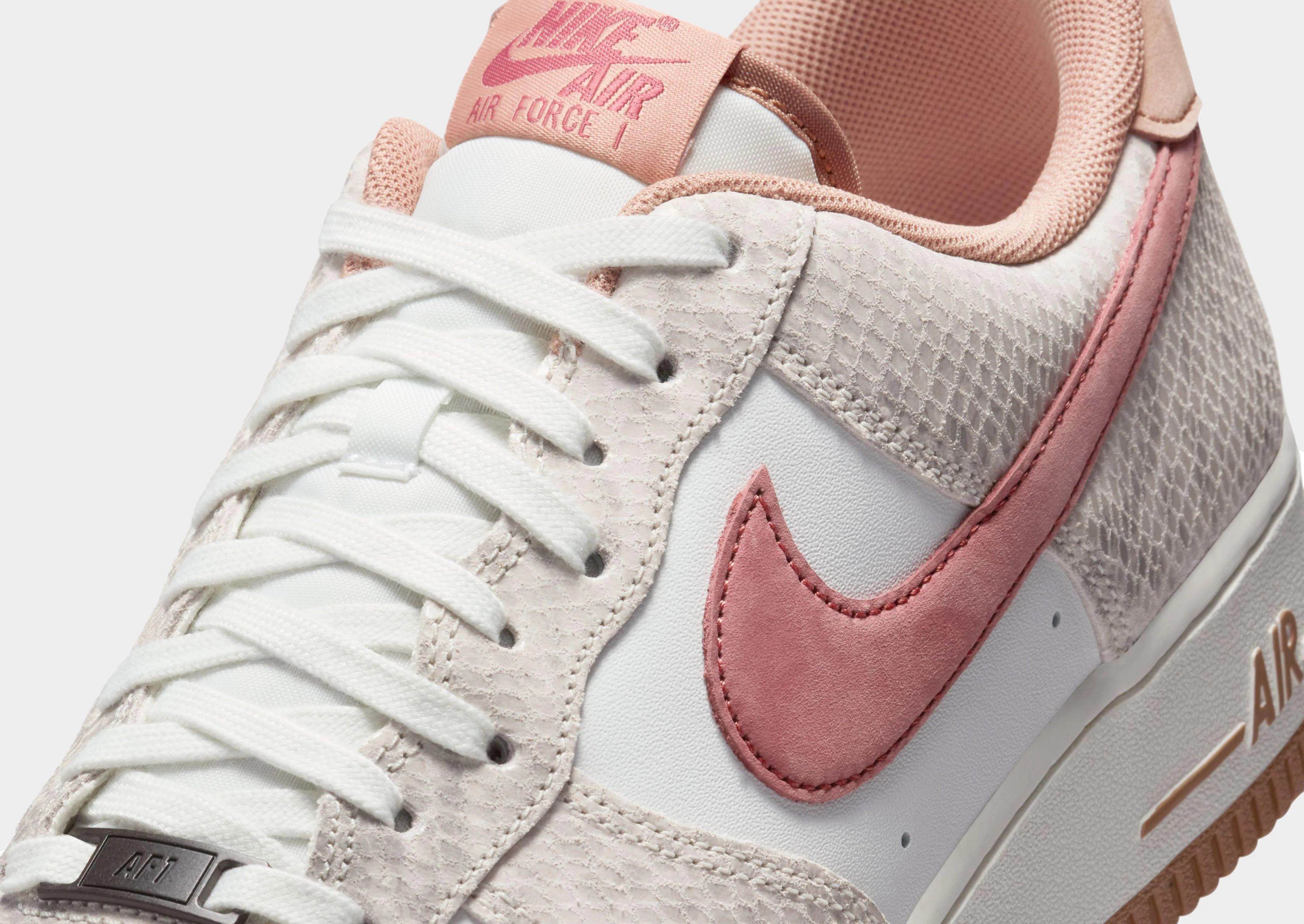 Pointed Toe Air Force 1 '07 LV8