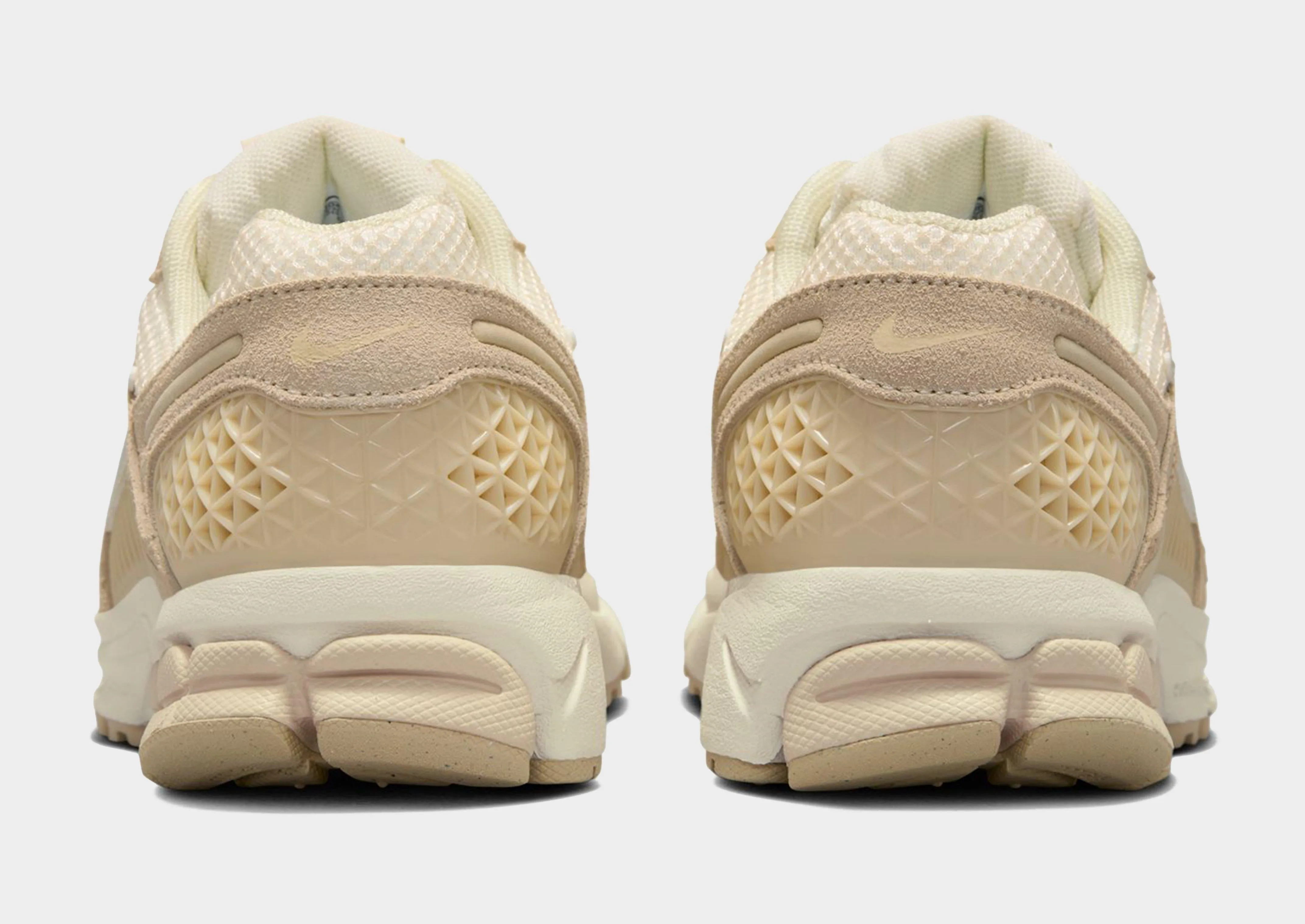 Soft Upper Vomero 5 Women's