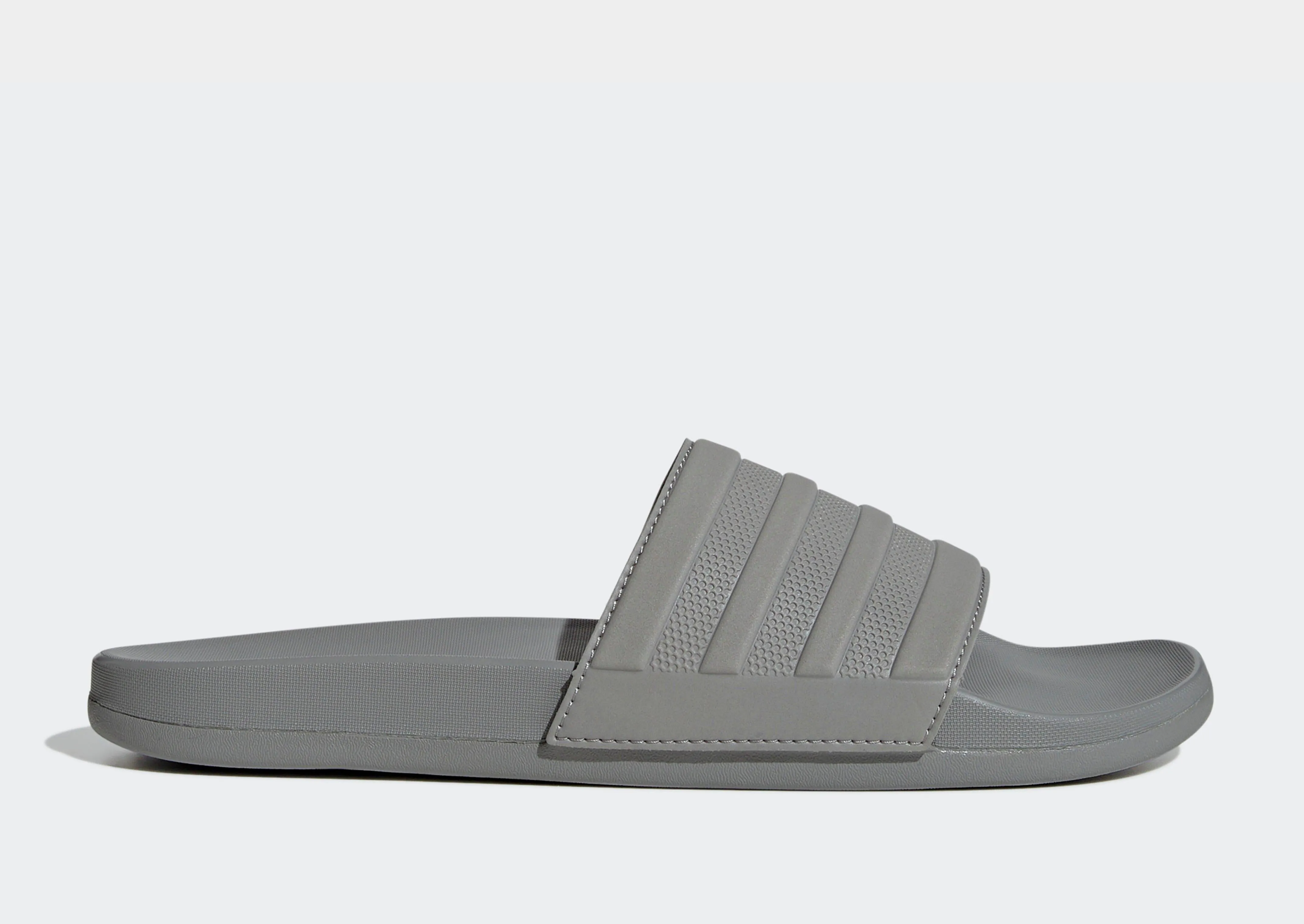 Flexible Movement Adilette Comfort Slides
