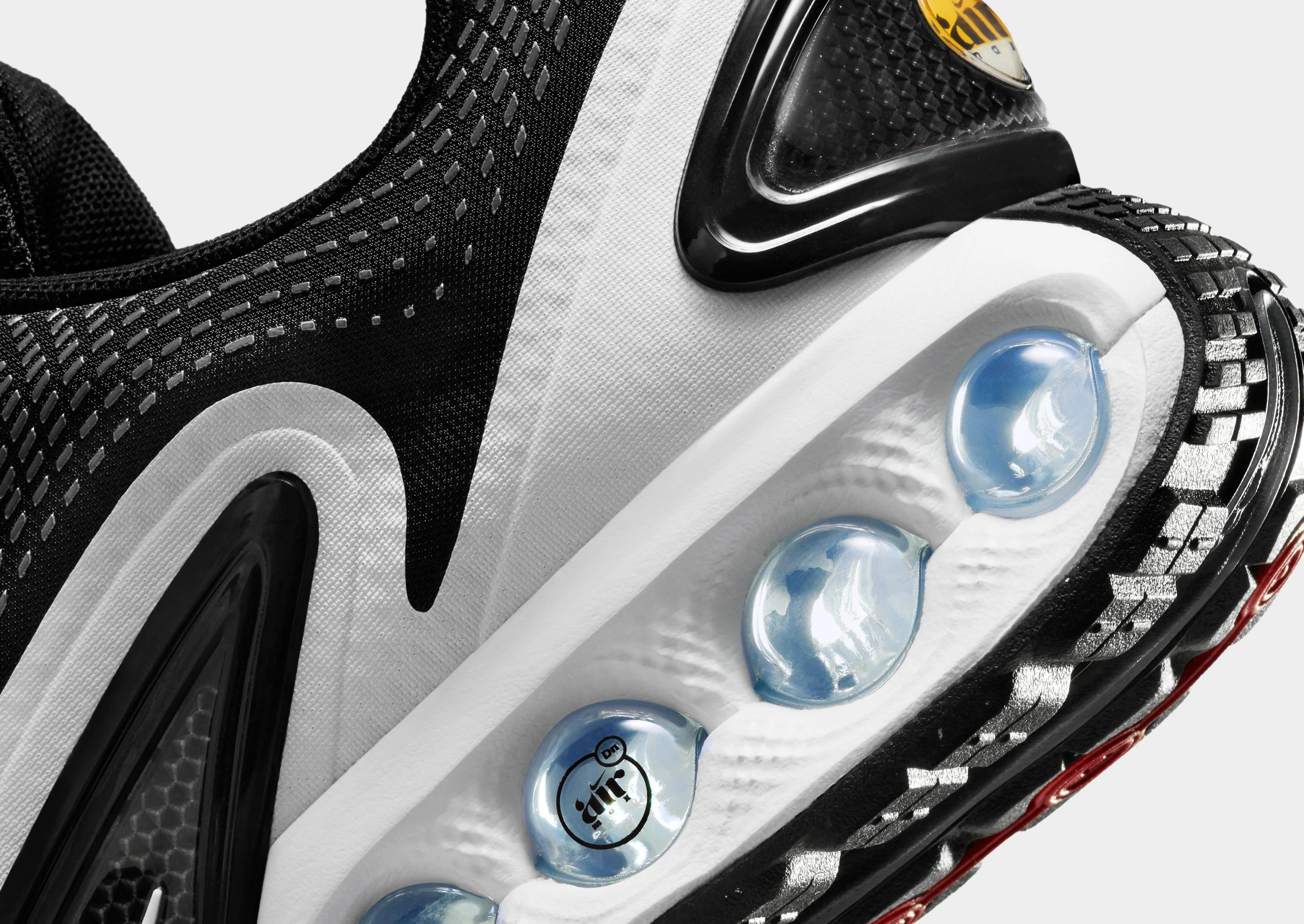 Endurance Style. Supportive sole Air Max DN Women's