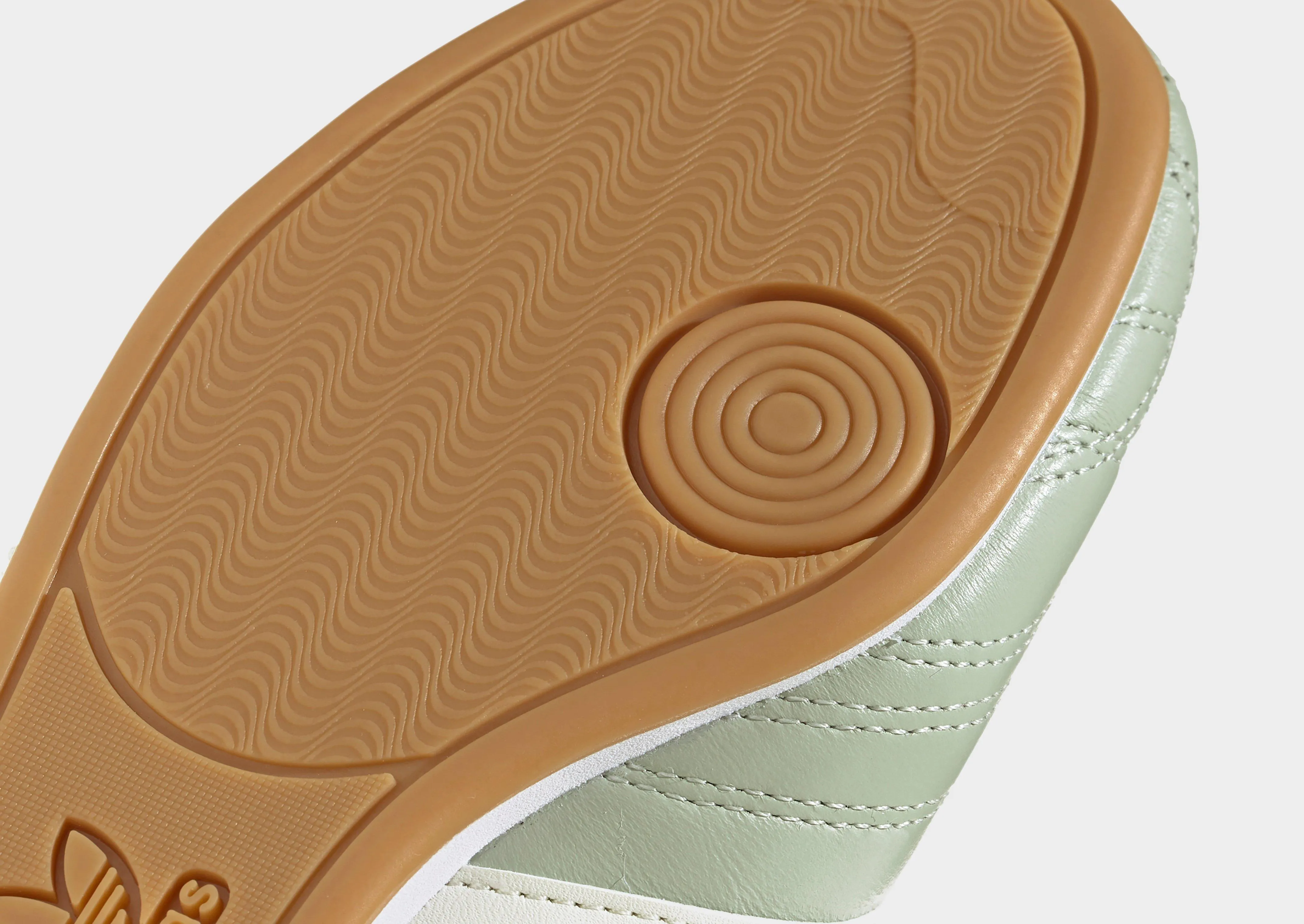 Taekwondo Women's Quiet Footprint