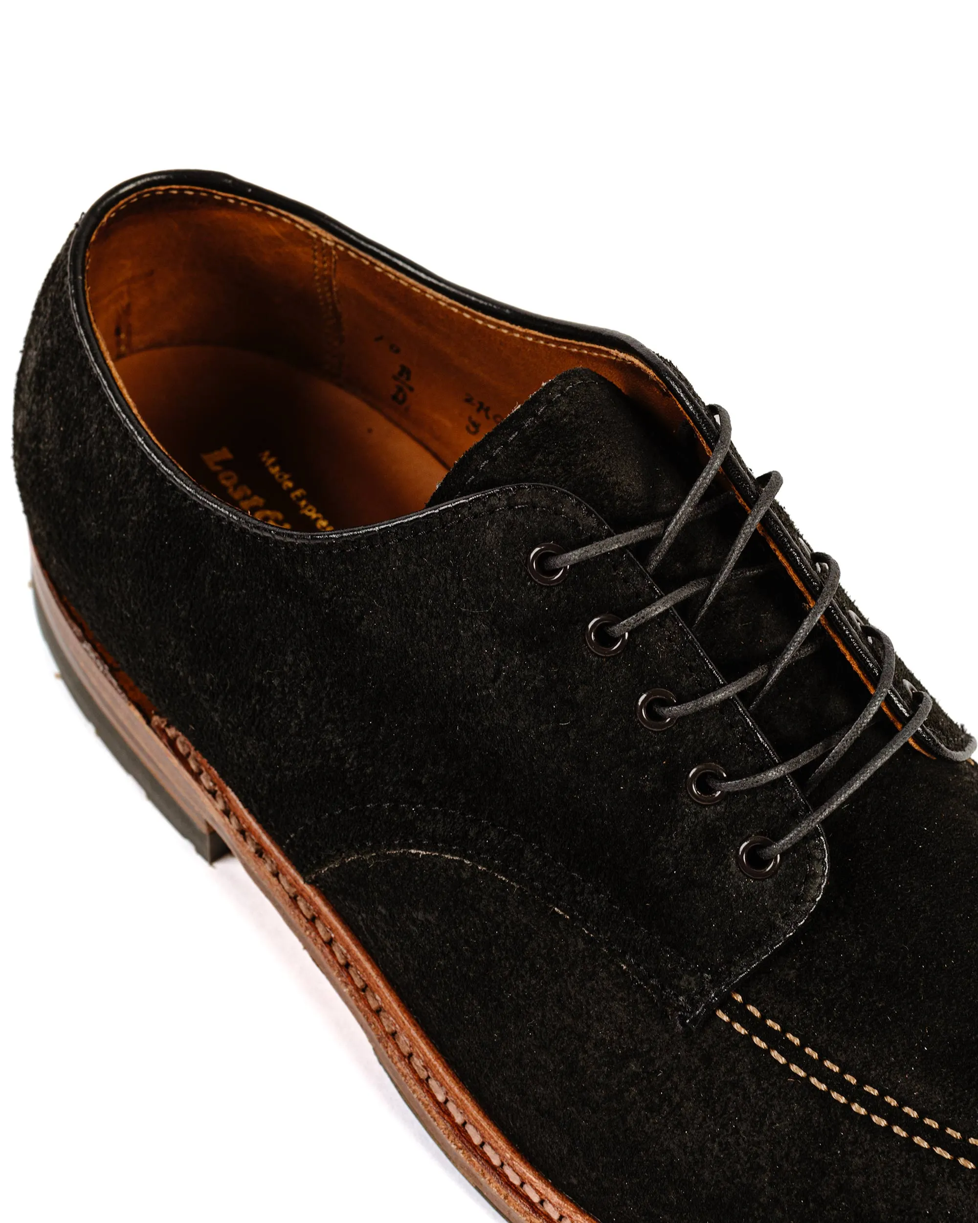 Alden Indy Shoe Reverse Earth Chamois with Commando Sole G1602C Boosted style
