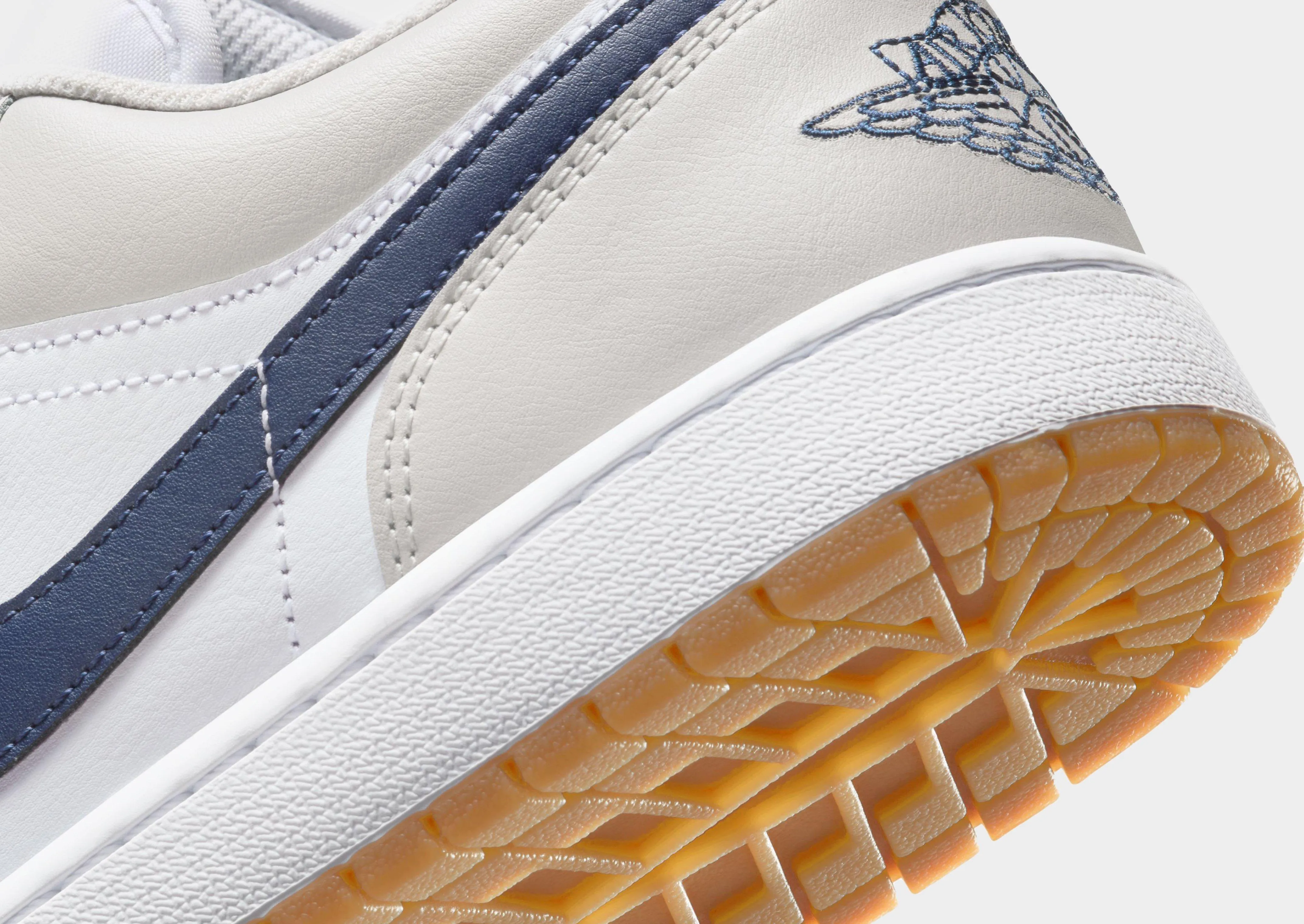 Air 1 Low Trend-setting ease