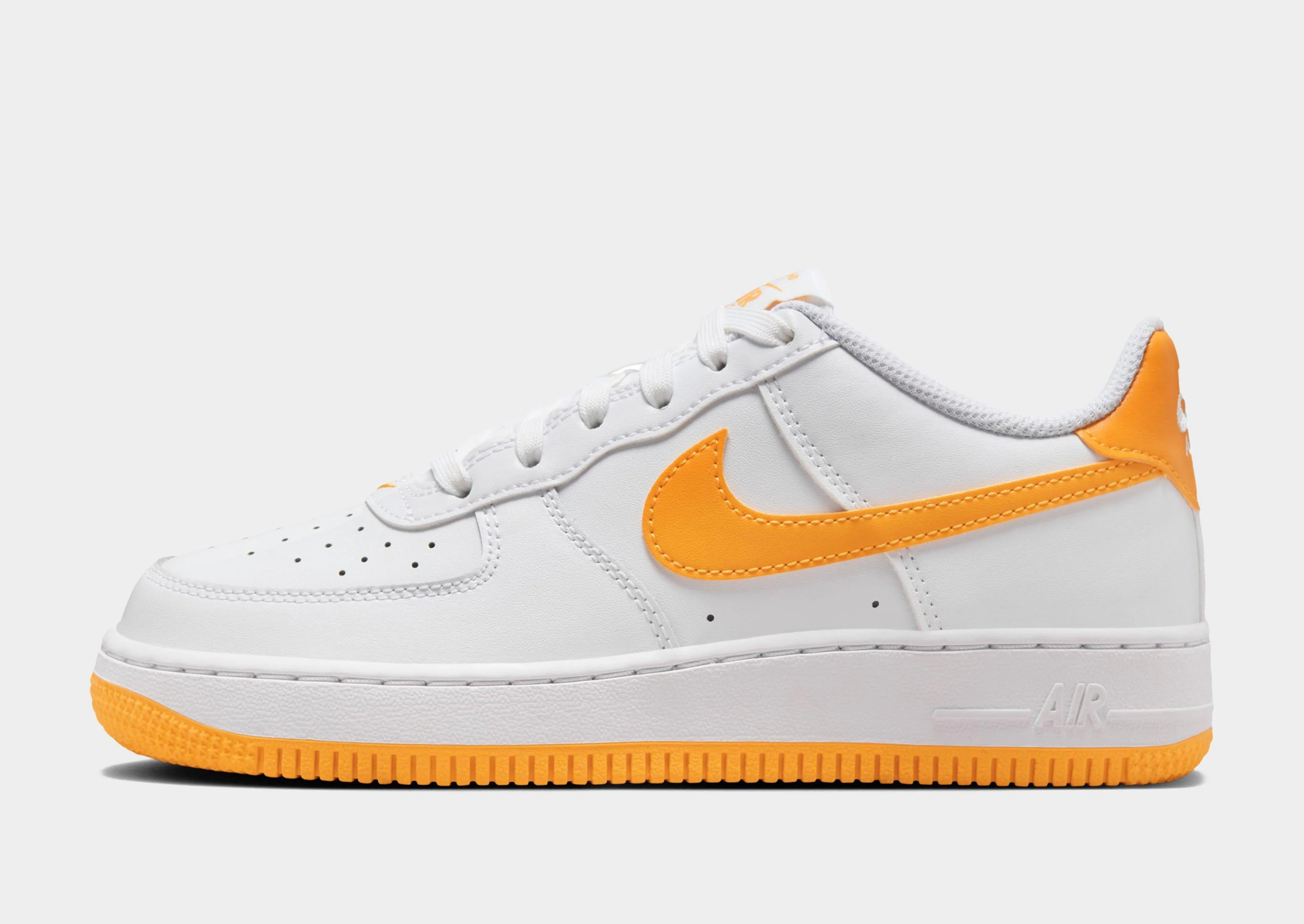 Air Force 1 Junior's Trail Usage Grip Technology