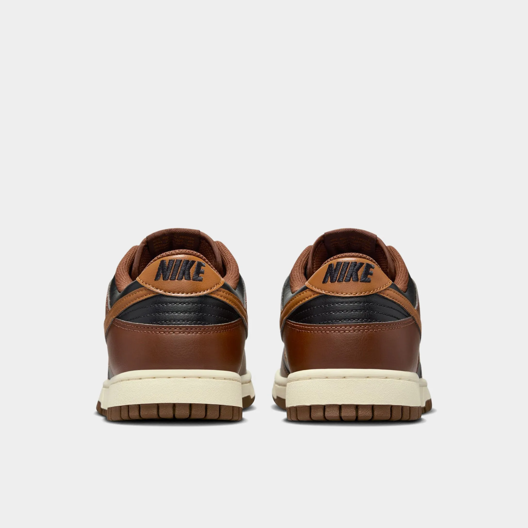 Sneaker Display Nike Dunk Low Black / British Tan - Cacao Wow