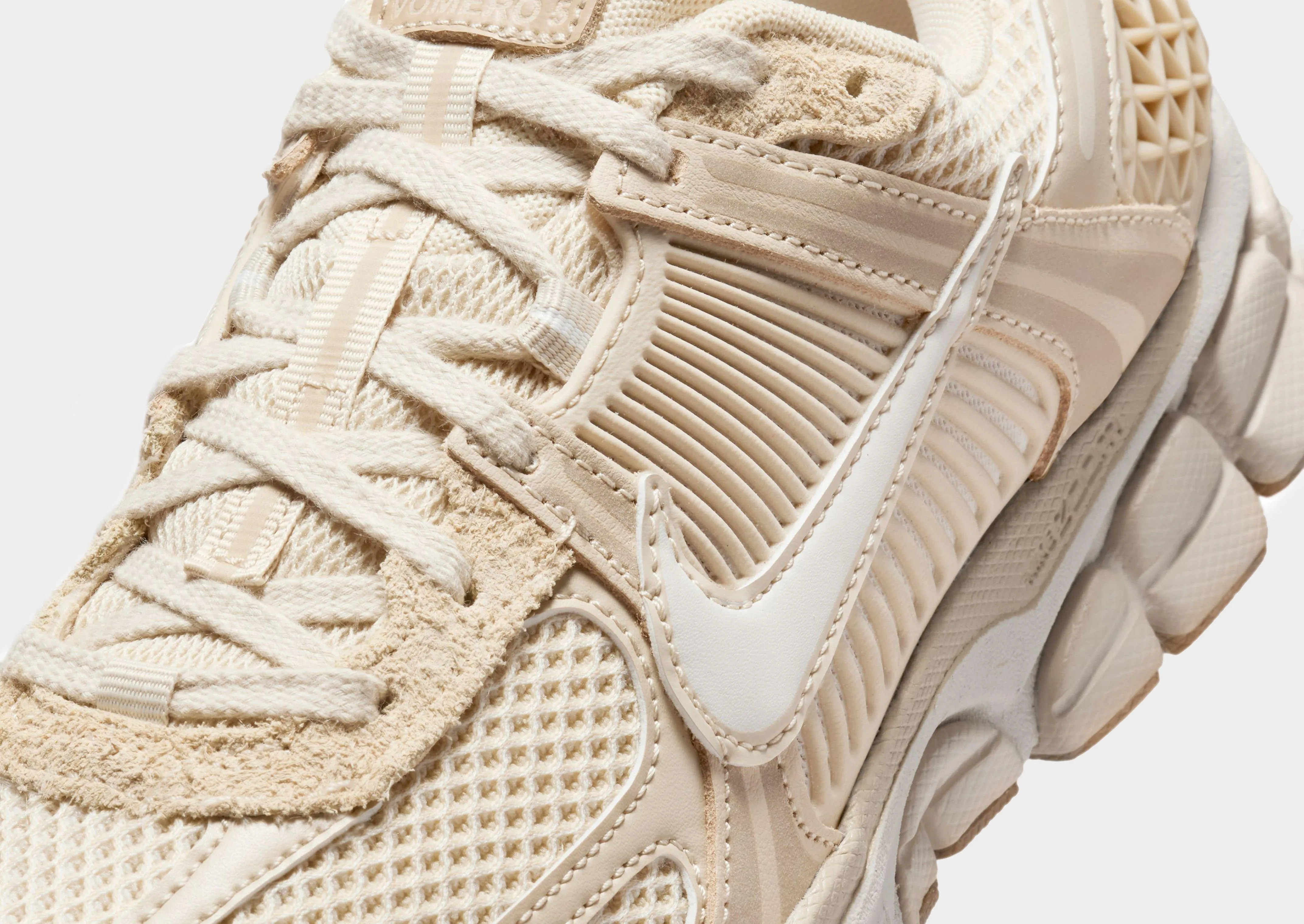 Zoom Vomero 5 Women's Friction control