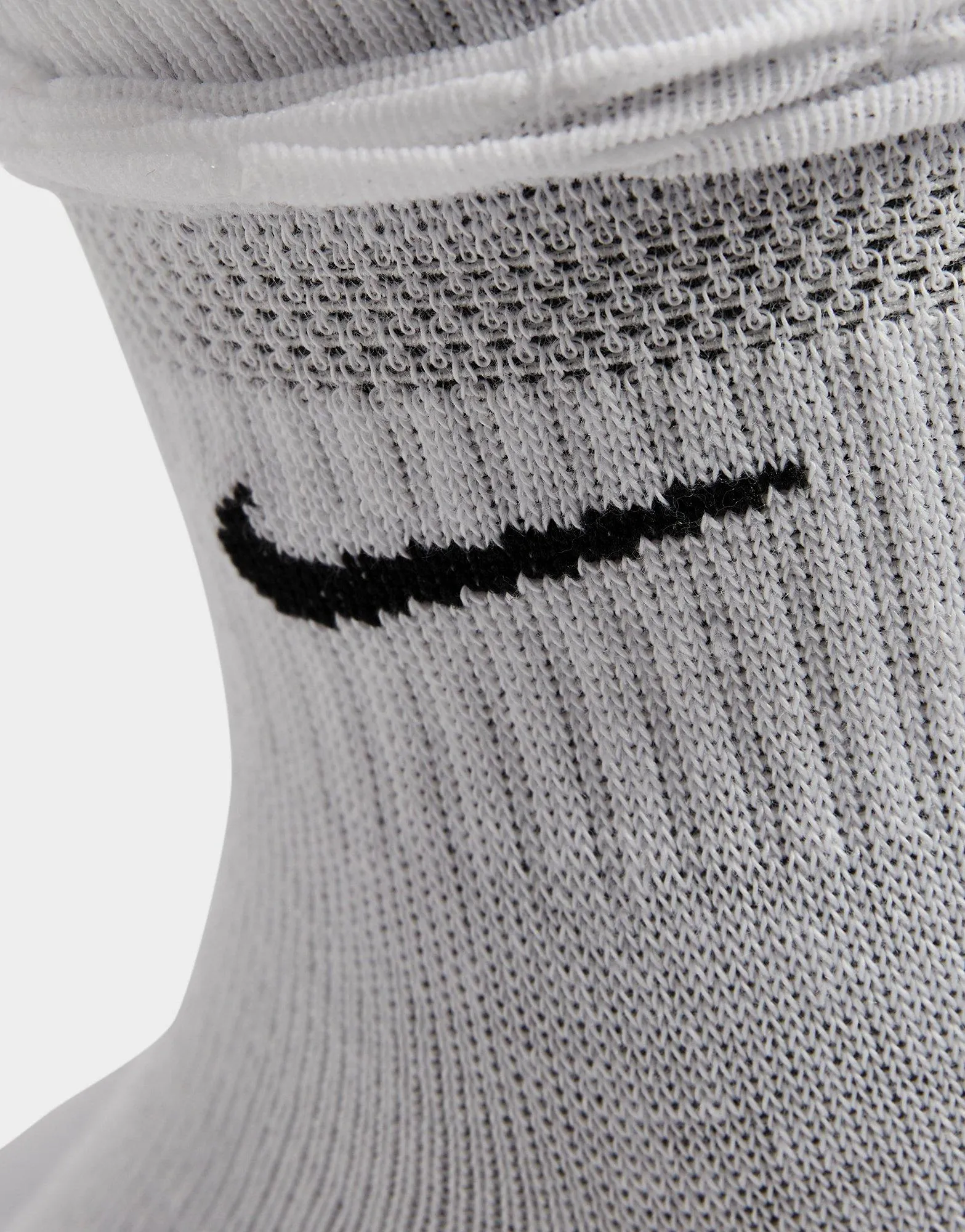 Exclusive Design Everyday Training Ankle Socks