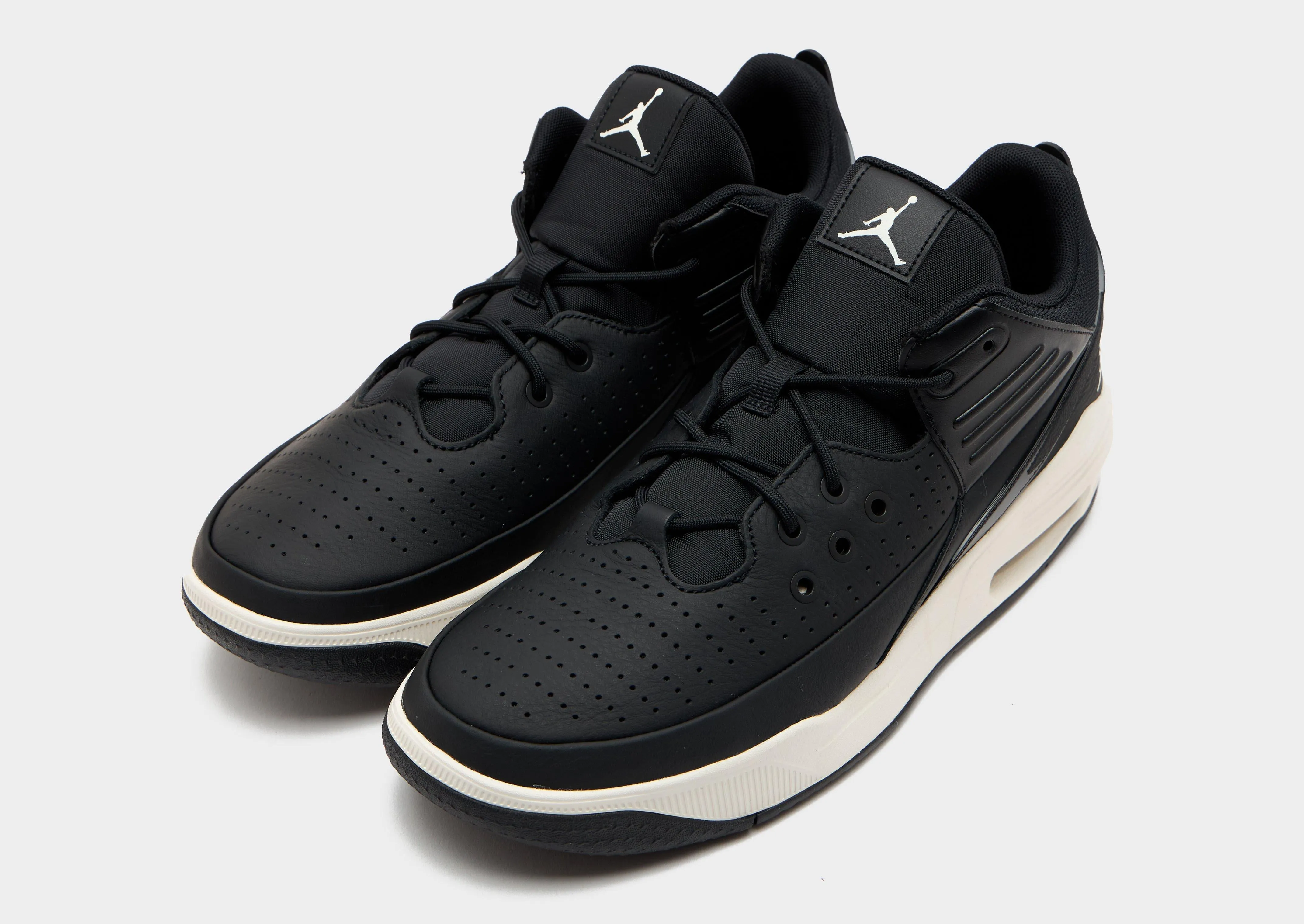 Max Aura 5 subtle style Comfort Soles