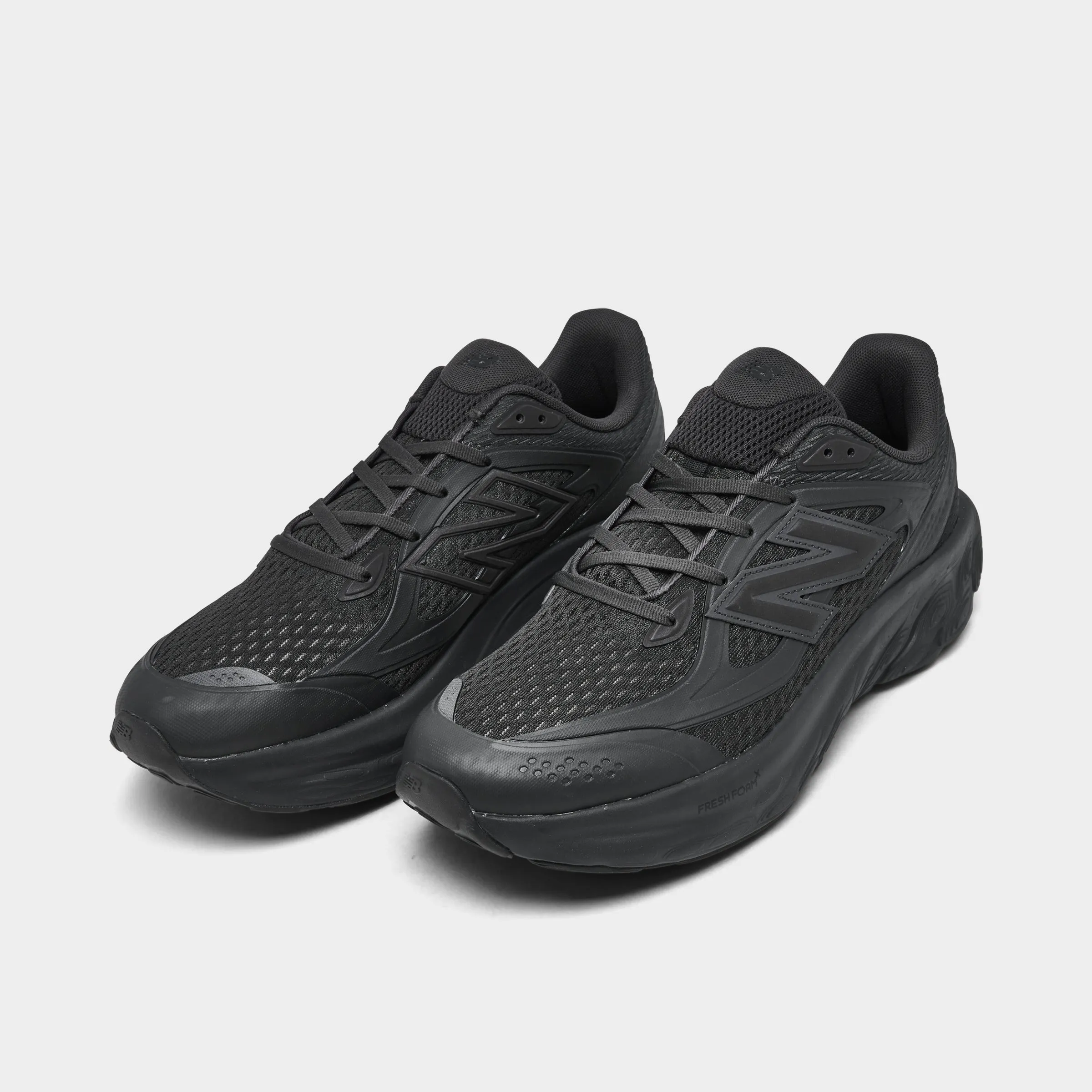 karate shoes training versatility New Balance Fresh Foam Trainer Black / Grey
