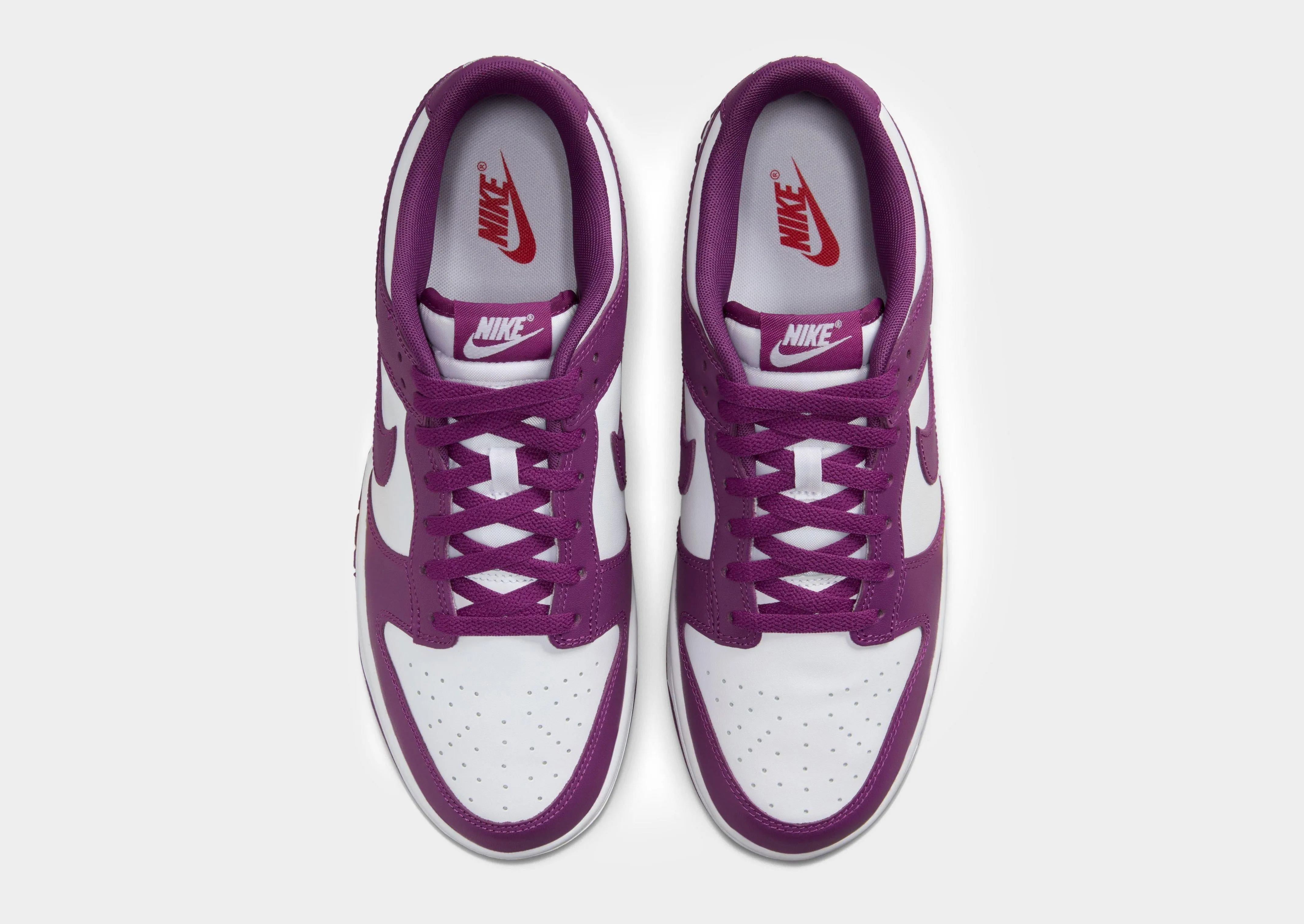 Casual Utility Versatile Look Dunk Low Retro