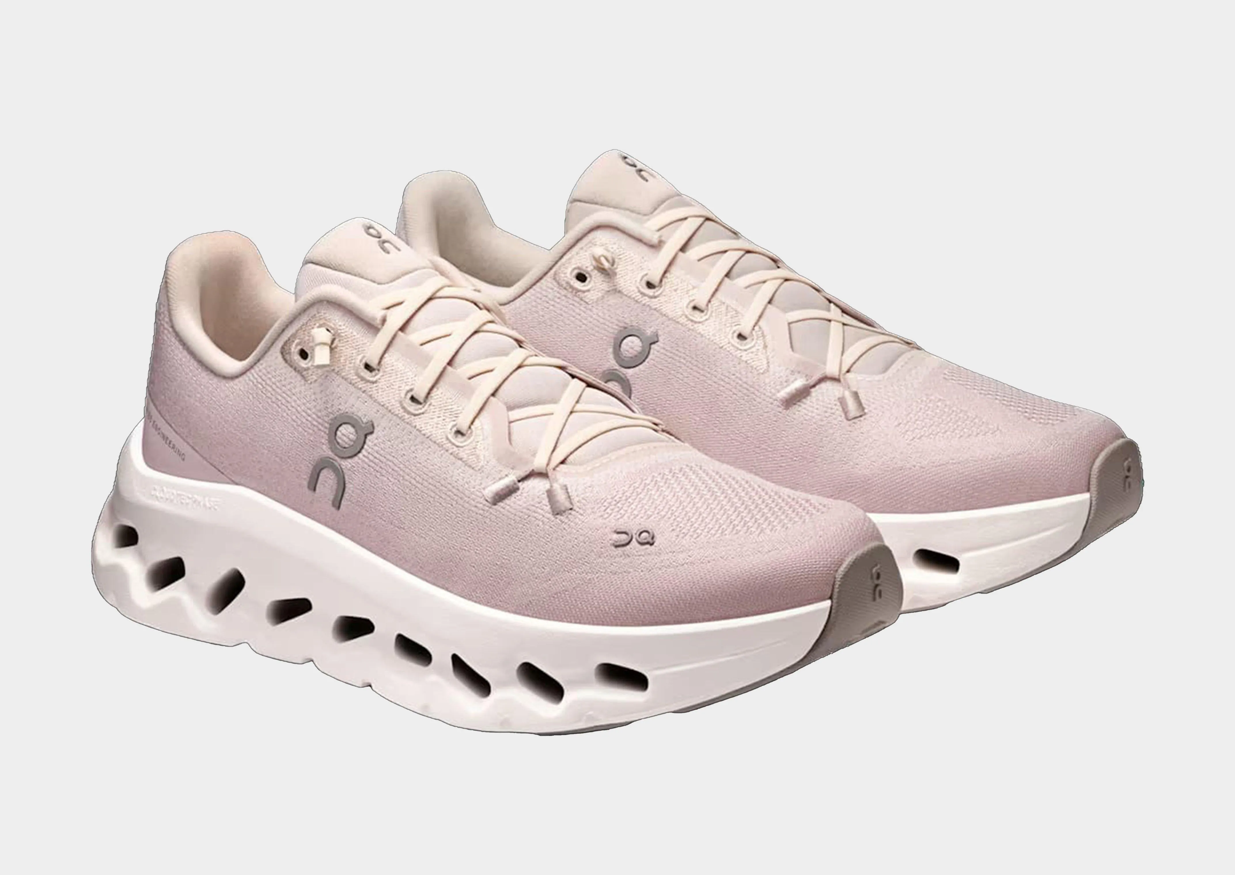 Cloudtilt Women's Metallic accents