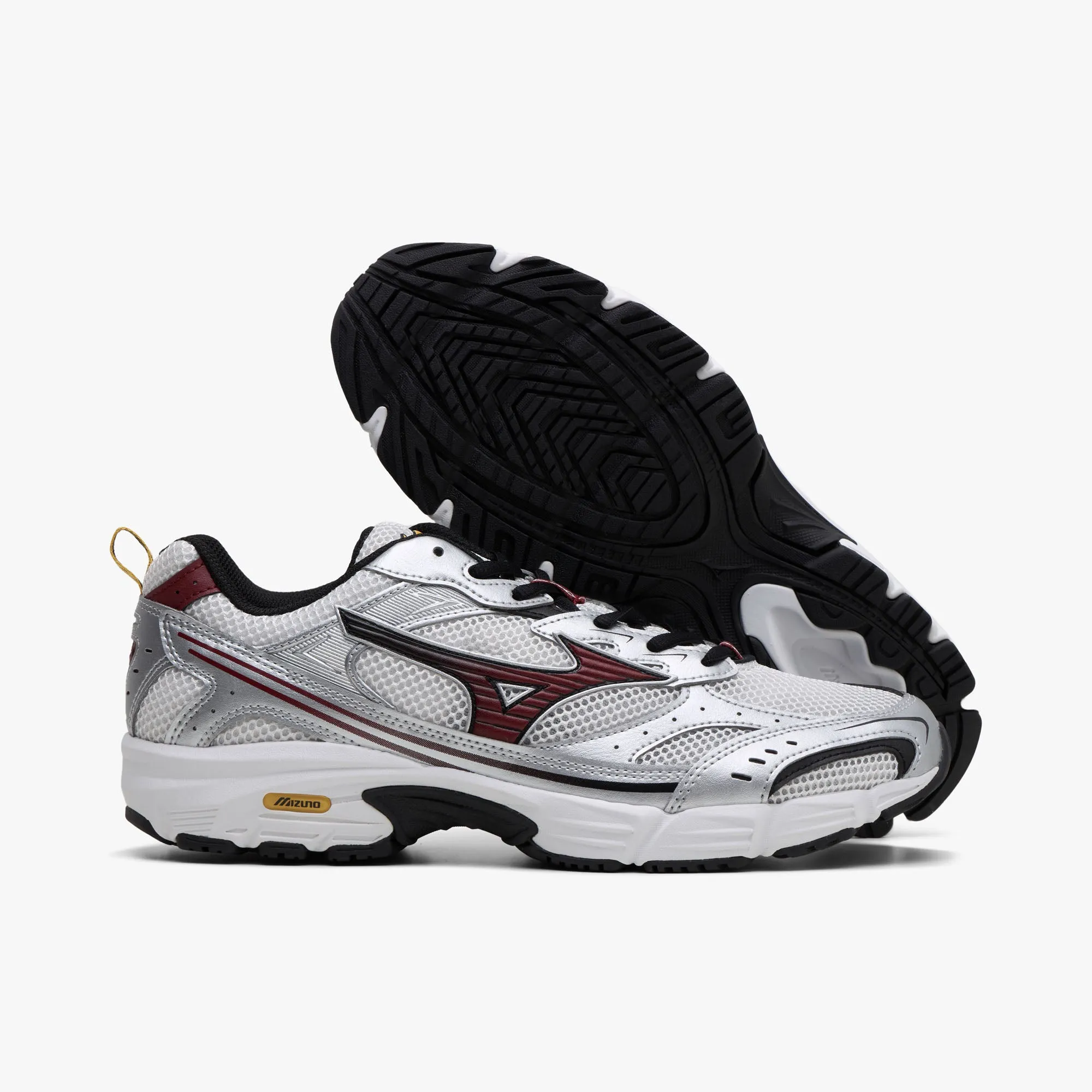 Unstoppable Mizuno MXR Nimbus Cloud / Syrah Microfiber Overlay Low Cut Design