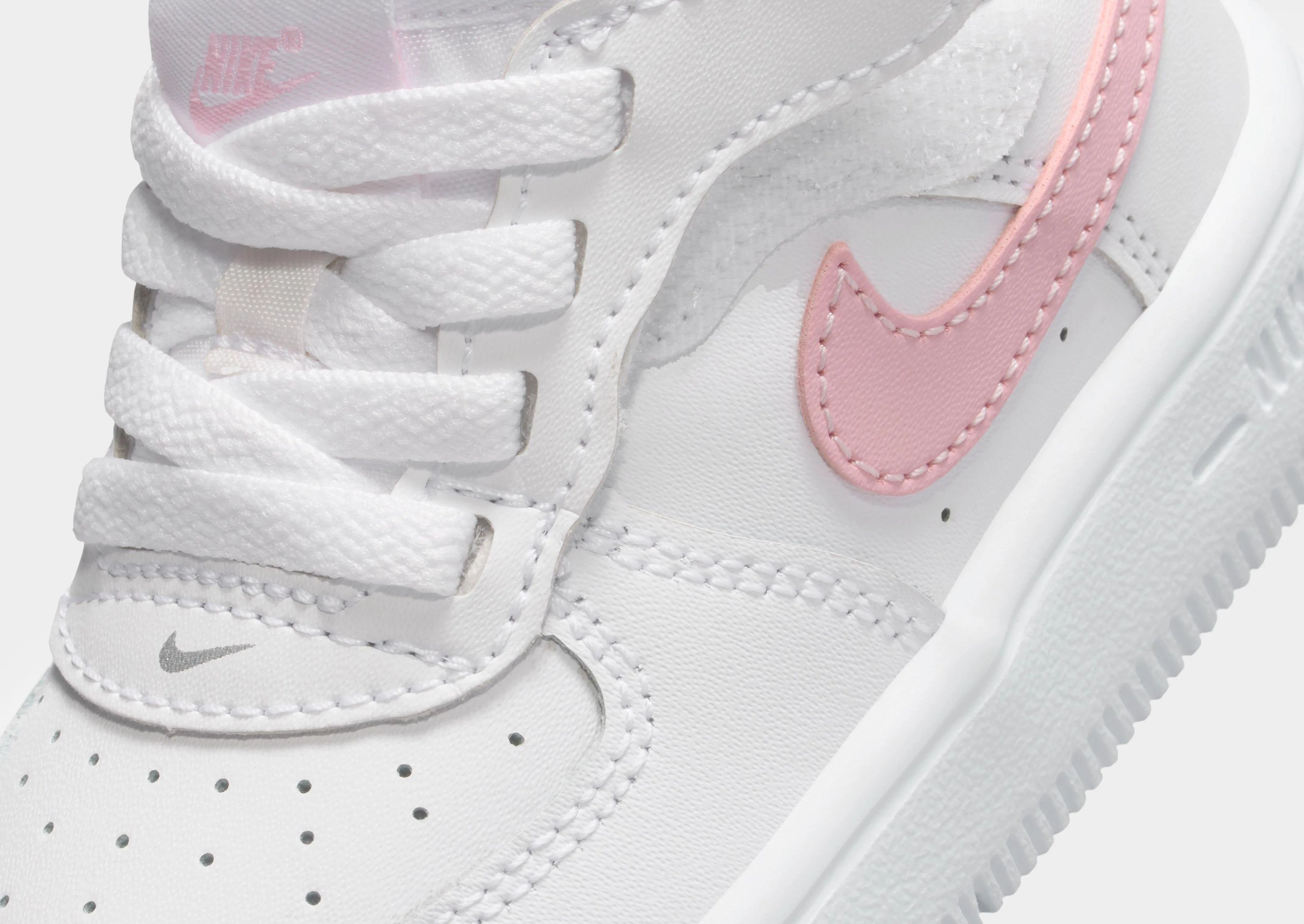 Minimalist Styling No Pressure Force 1 Low EasyOn Infant's
