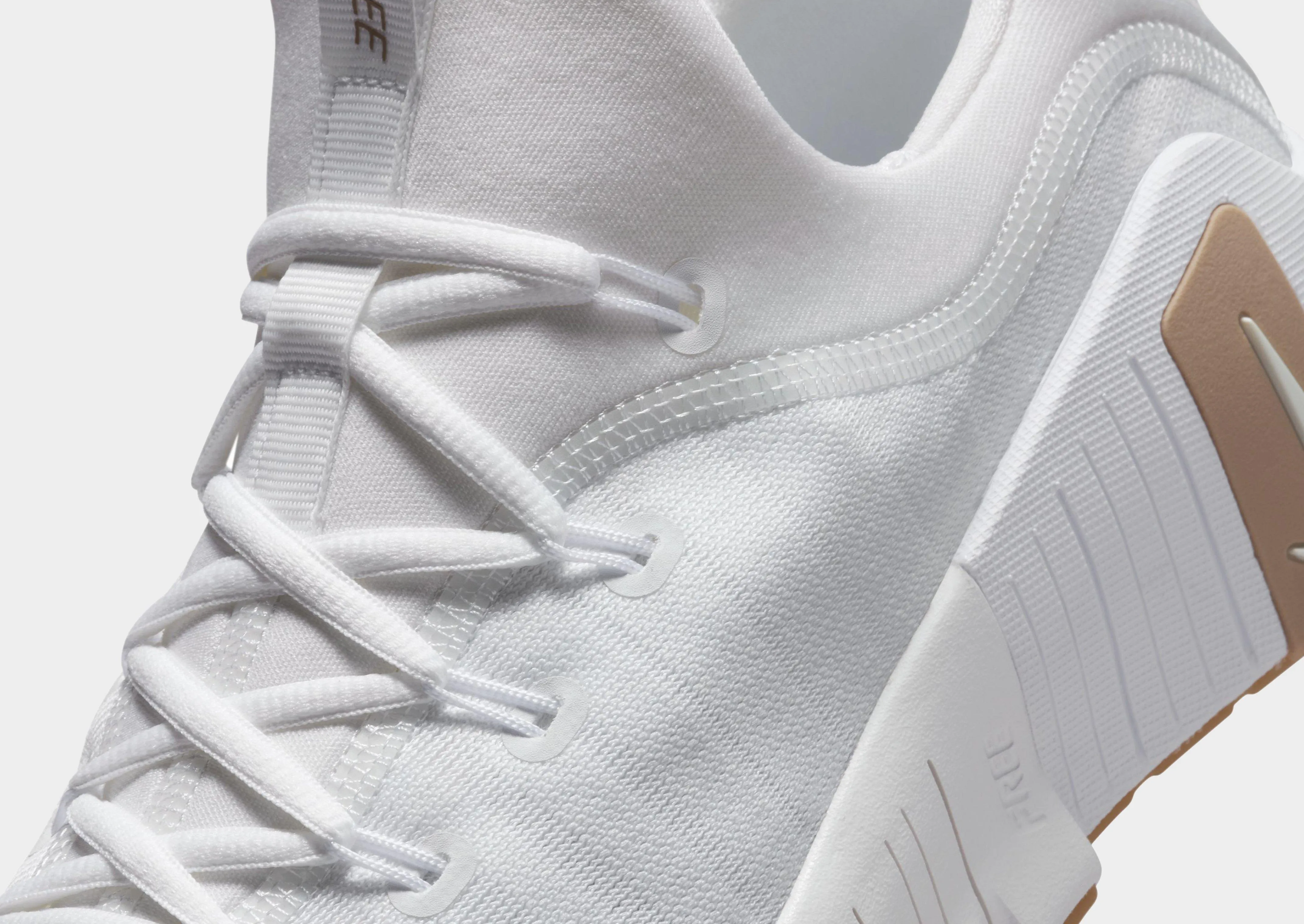 Flexible Midsole Design Dynamic Traction Outsoles Free Metcon 6