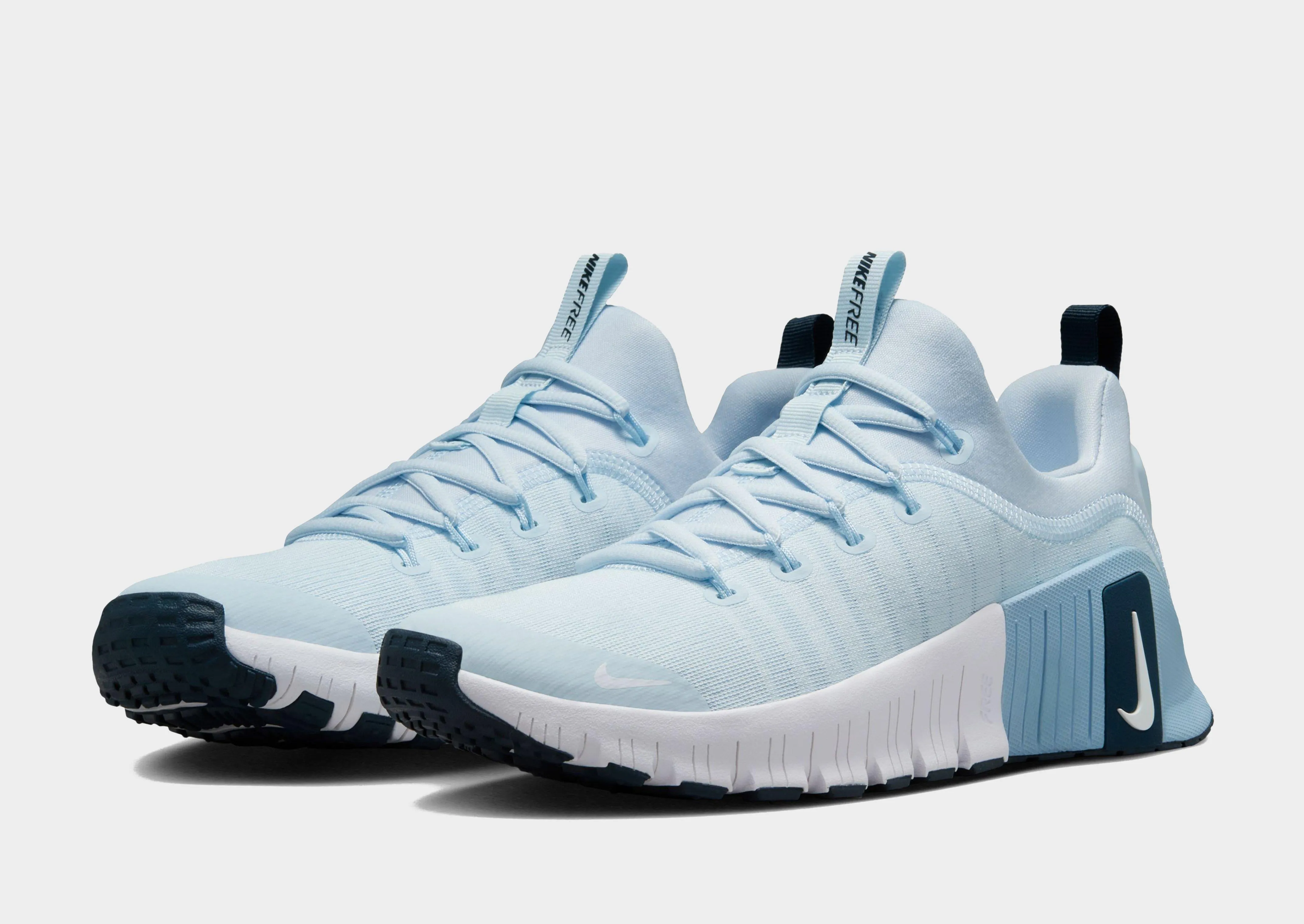 Free Metcon 6 Women's Sleek Comfort Indoor Use
