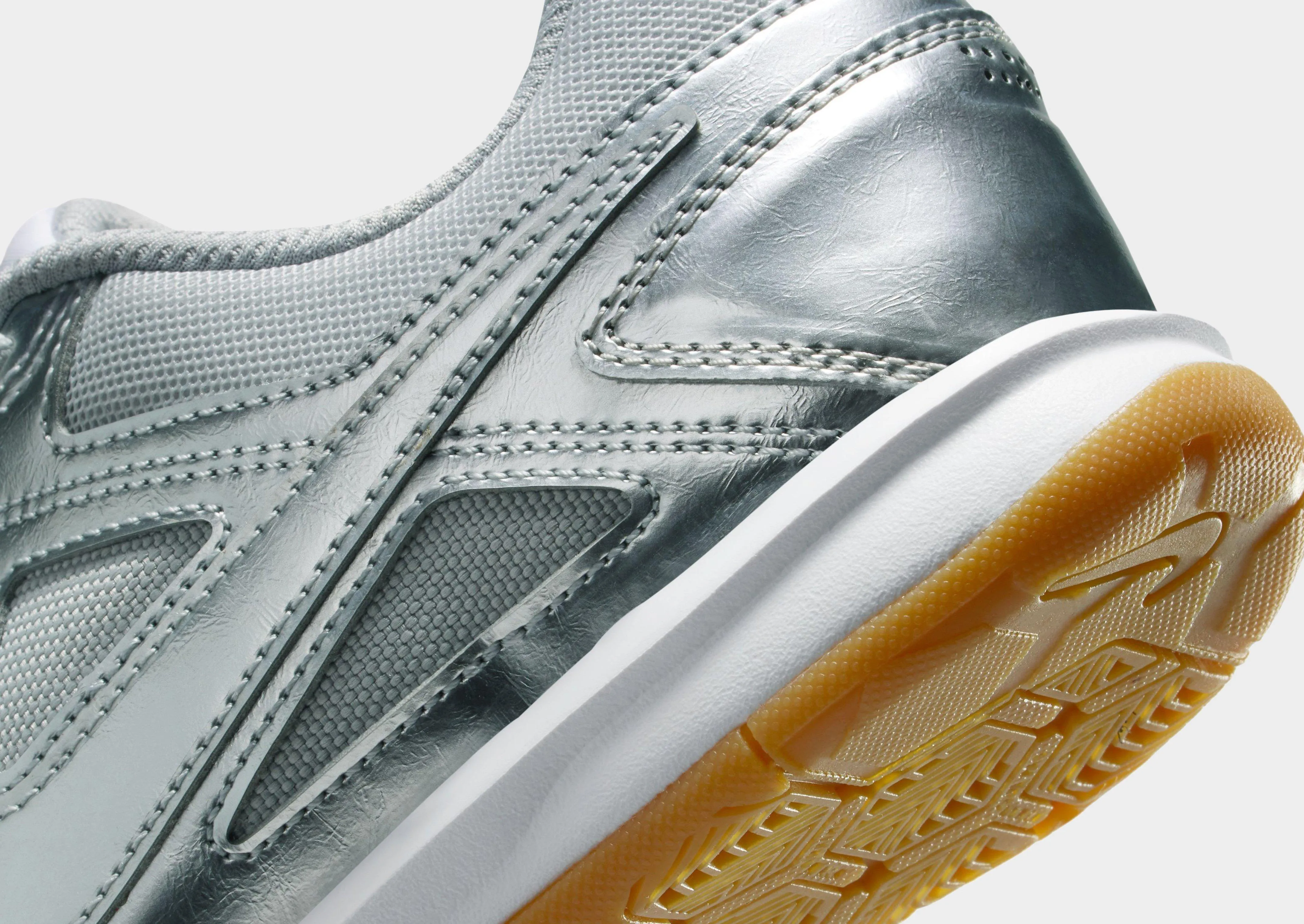 Gato LV8 Junior's Thermal Regulation Layer Adaptive Edge