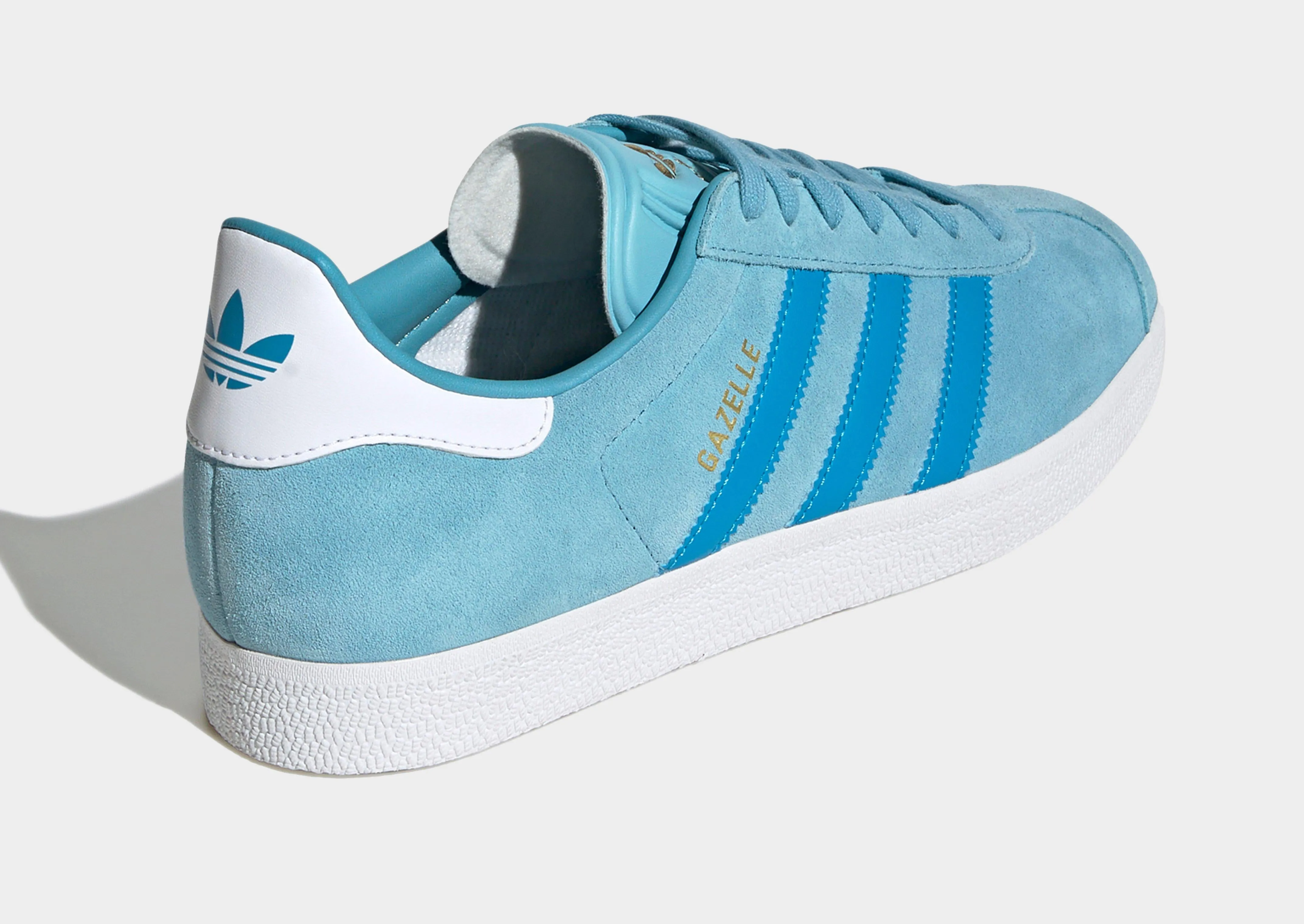 Modern Fashion Accent Gazelle
